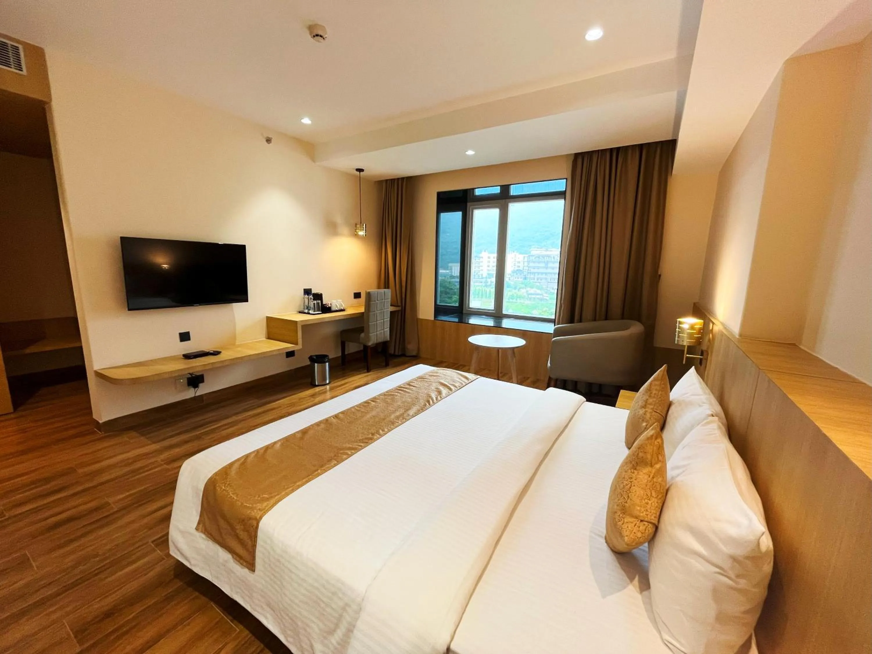 Bed in Sachika Hotels, Guwahati