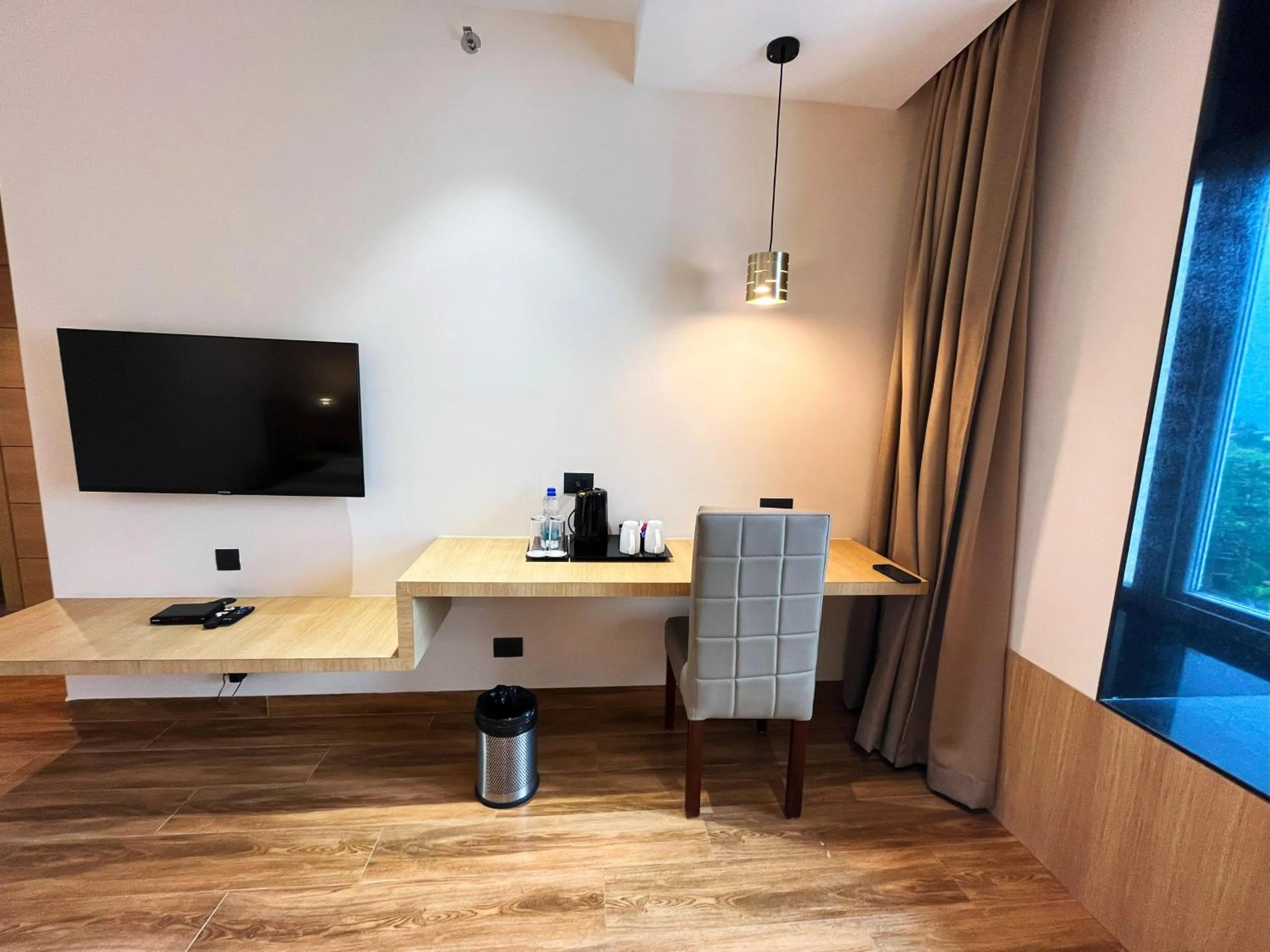 Bed in Sachika Hotels, Guwahati