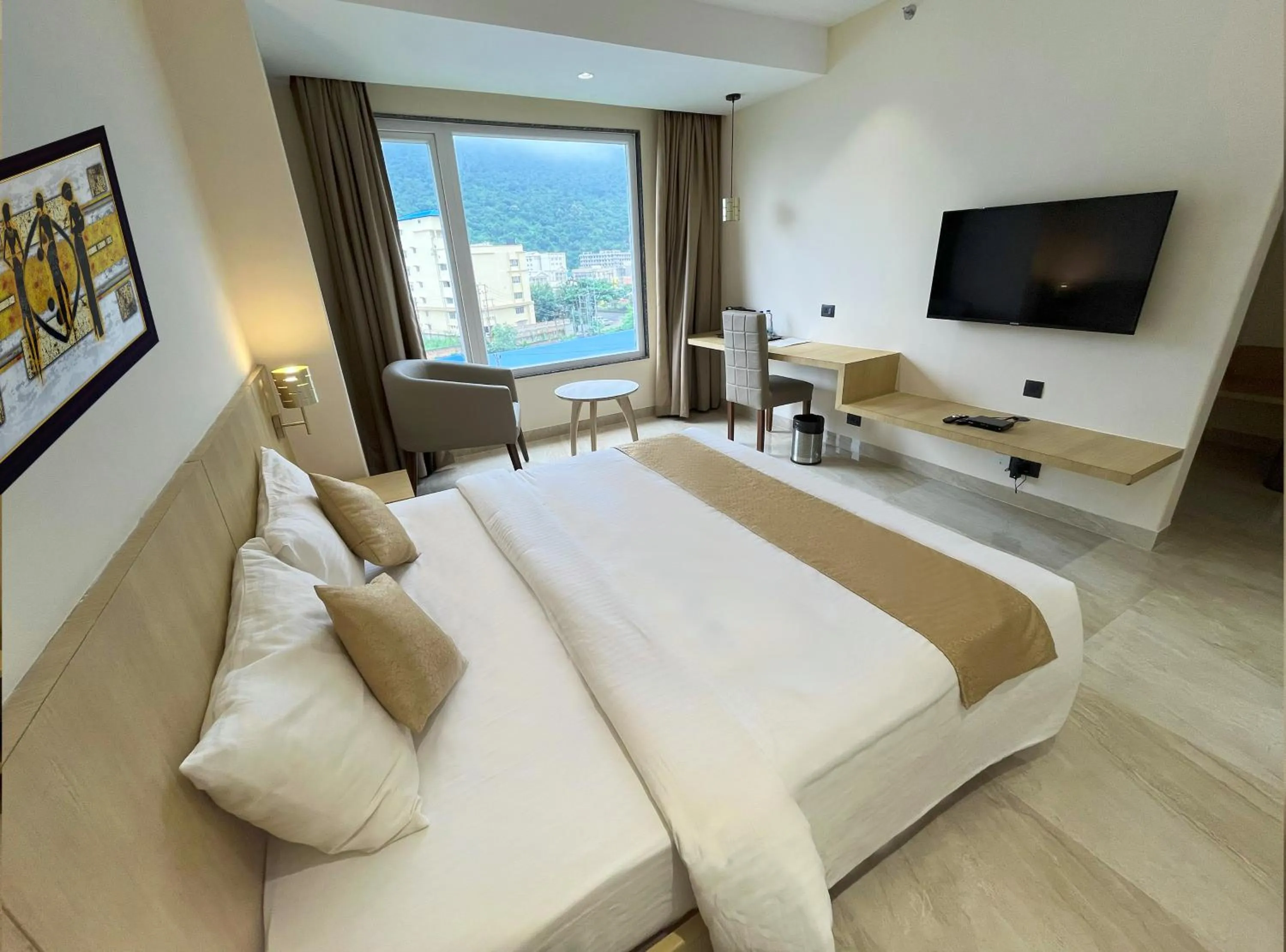 Bed in Sachika Hotels, Guwahati