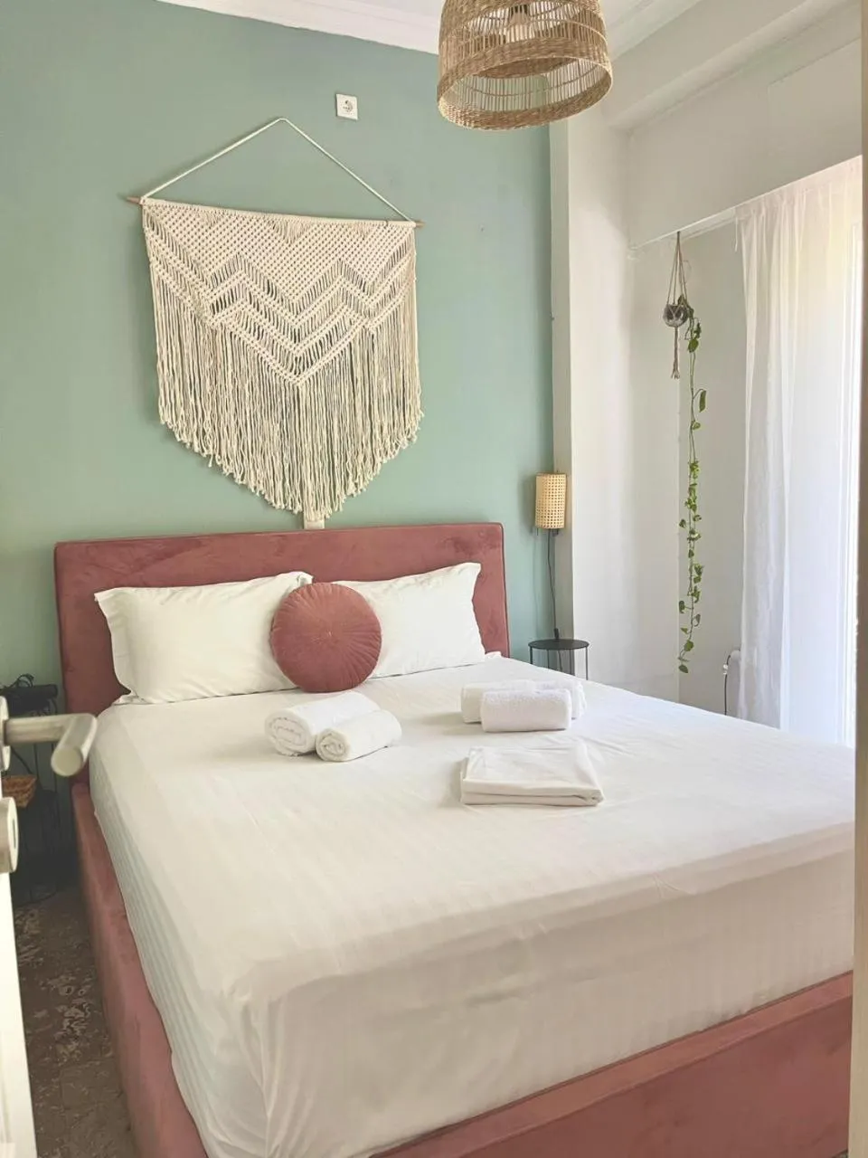 Bed in Athens Modern Living by YHA