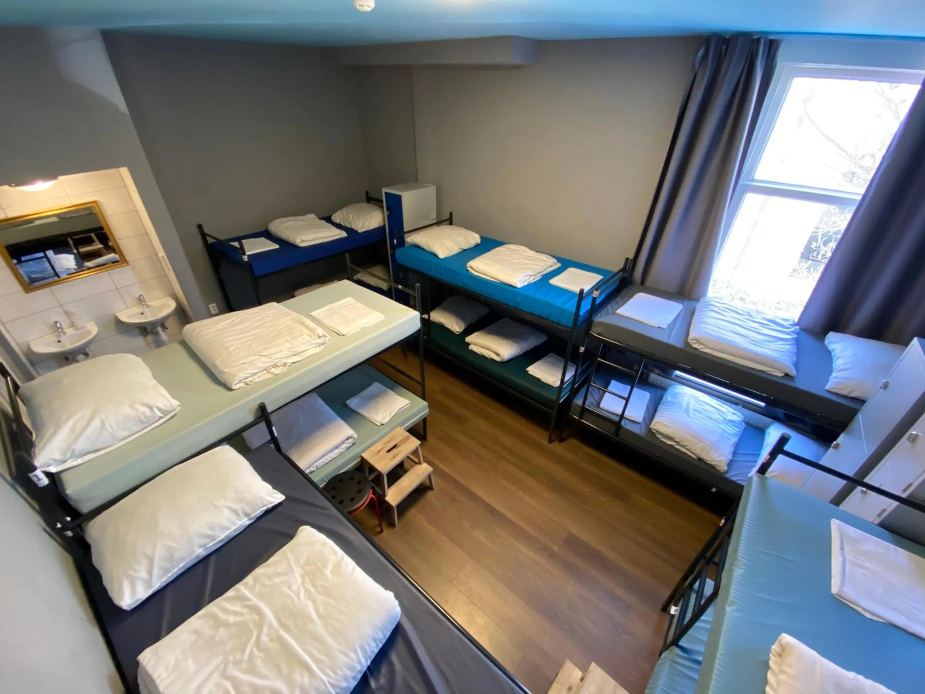 bunk bed in Hostel Cosmos Amsterdam
