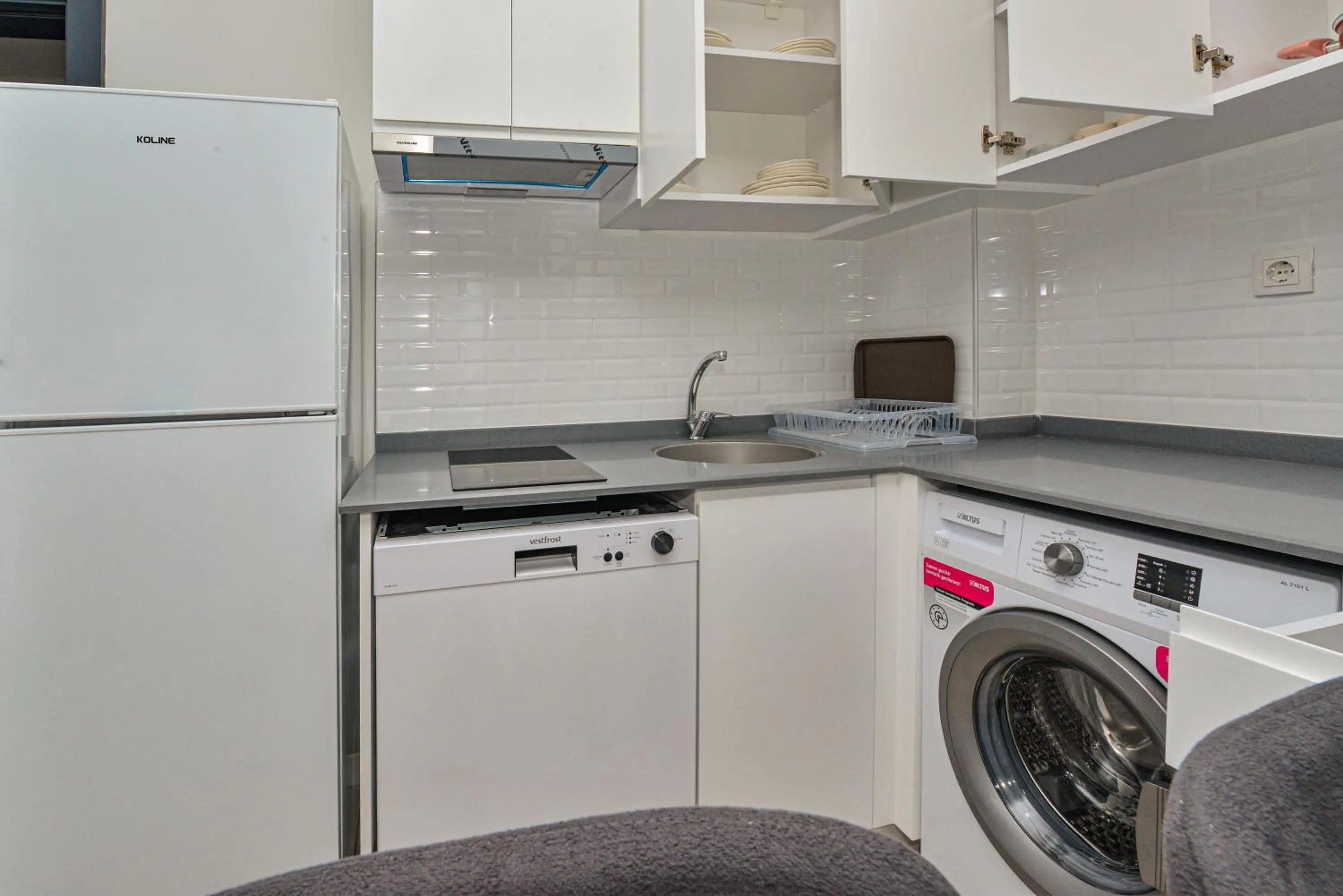 Kitchen or kitchenette in C Suites Antalia Airport