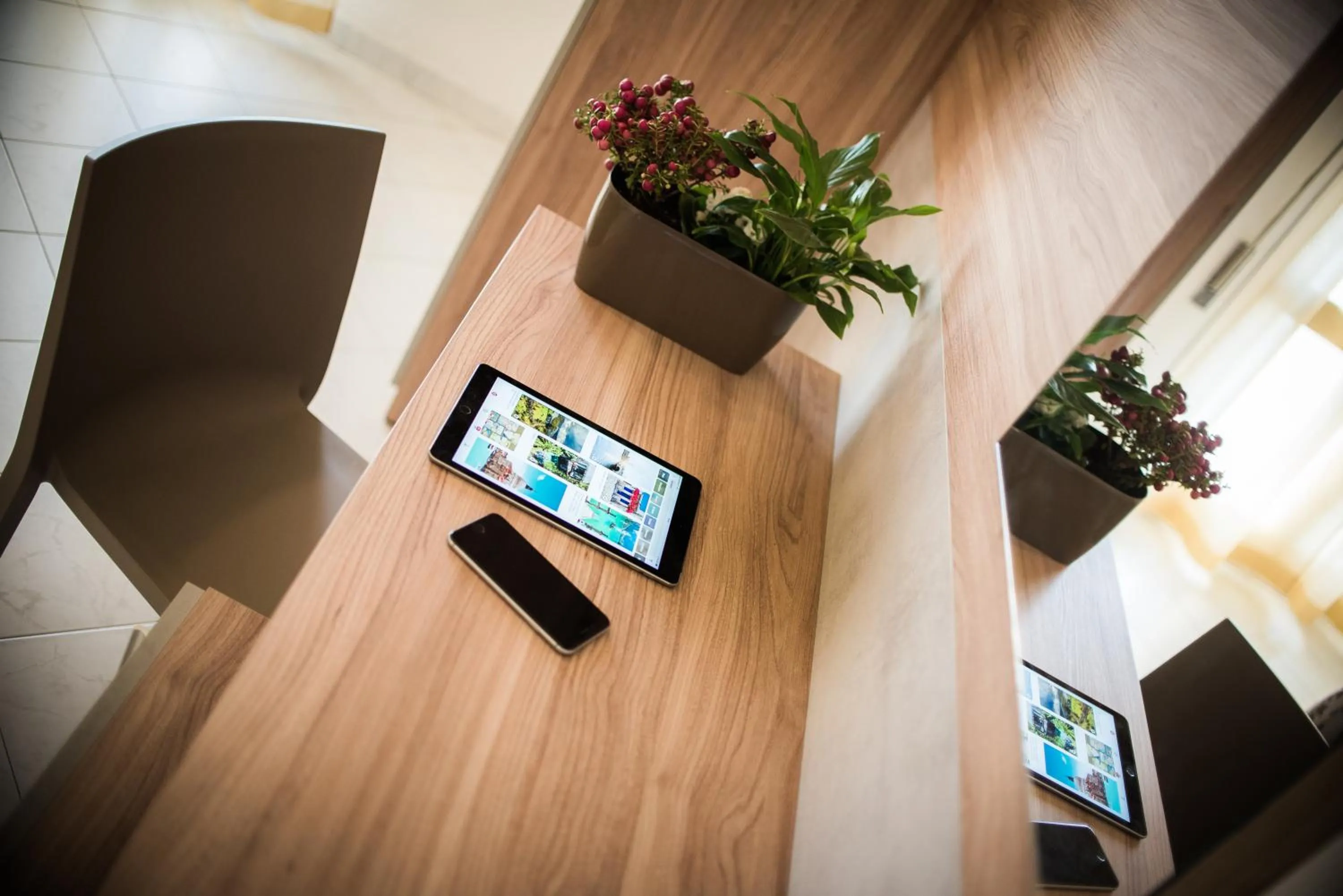 hair dresser, TV/Entertainment Center in Hotel Vallechiara