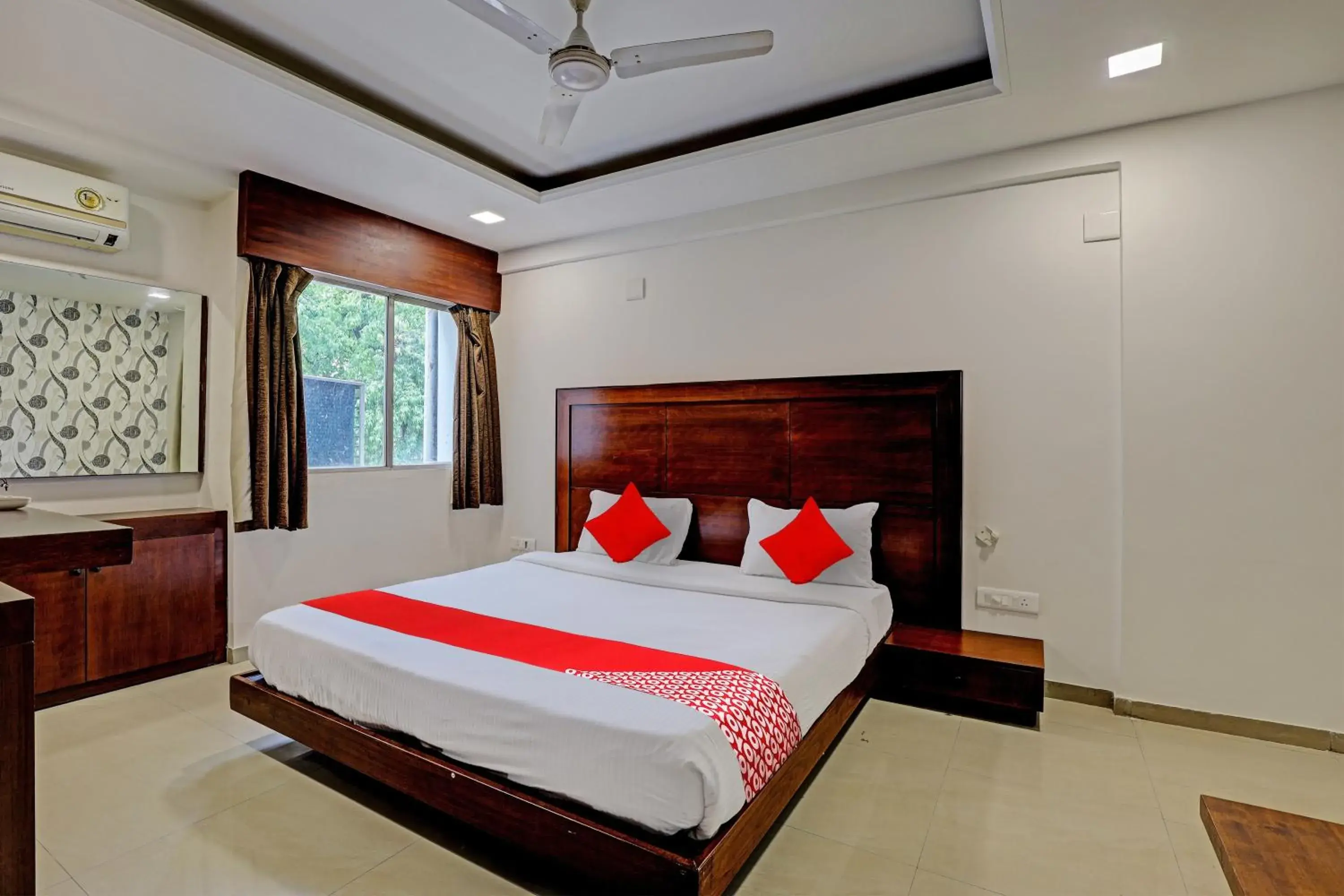 Bedroom in Collection O Jal Sagar Bedroom in Collection O Jal Sagar