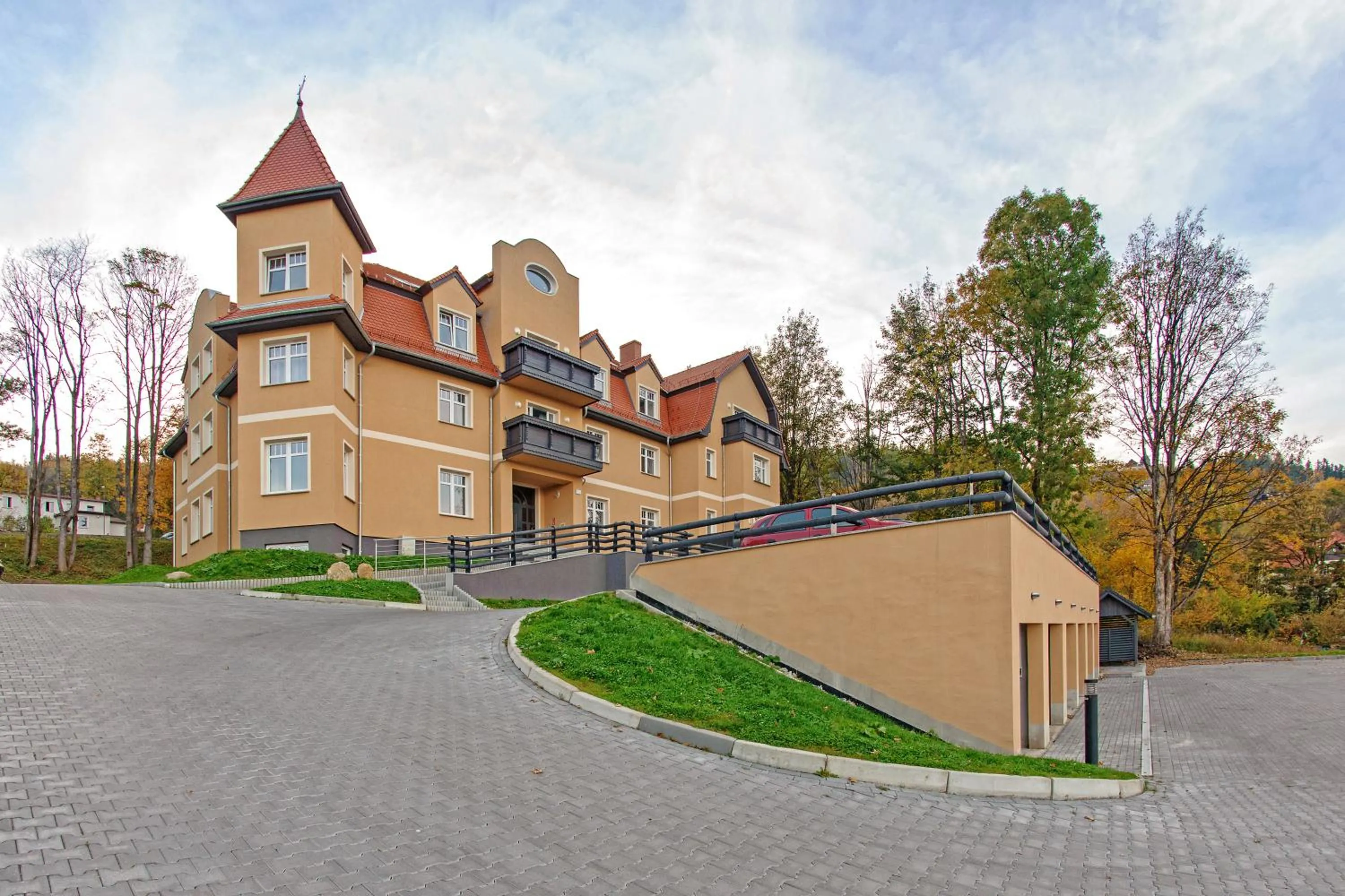 Property building in Karpacz Sucha, Sun & Snow