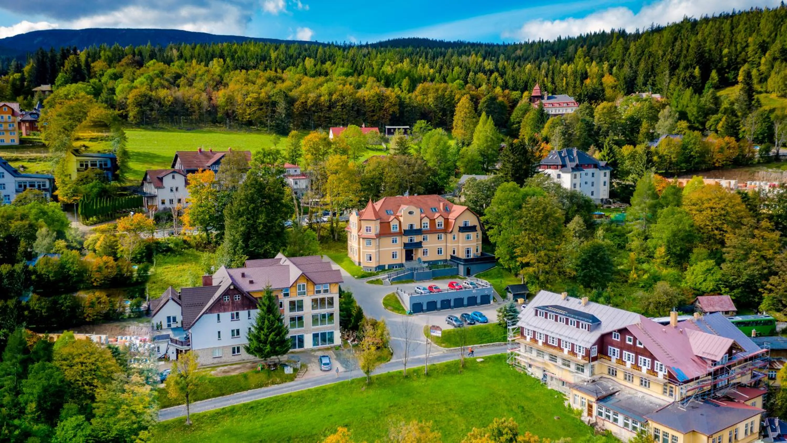 Bird's eye view in Karpacz Sucha, Sun & Snow
