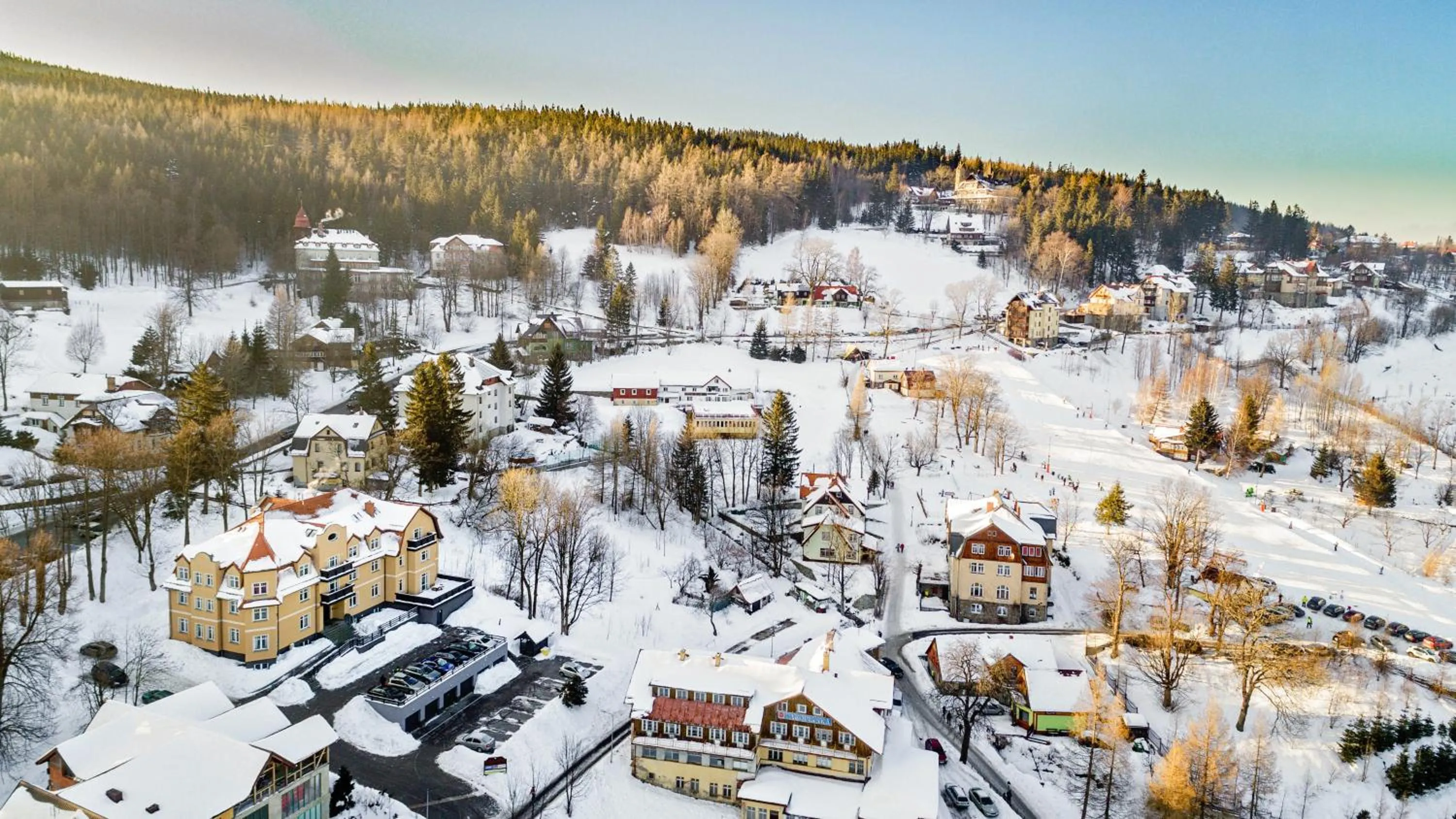 Property building in Karpacz Sucha, Sun & Snow