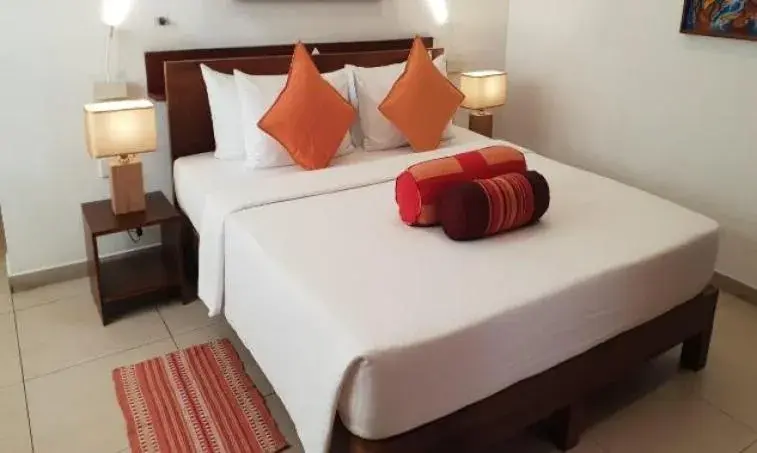 Bed in Rockside Cabanas Hotel Bed in Rockside Cabanas Hotel