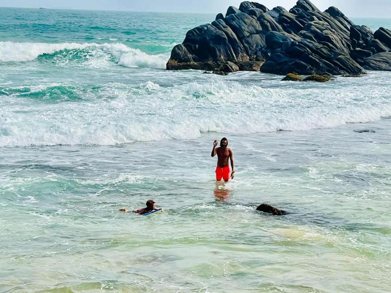 Rockside Cabanas Hotel