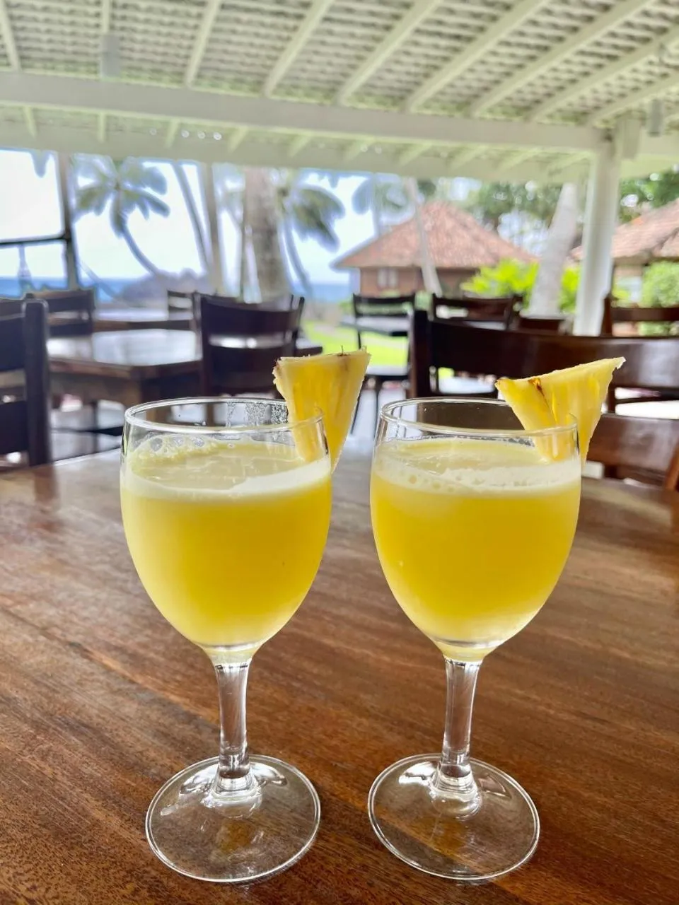 Drinks in Rockside Cabanas Hotel