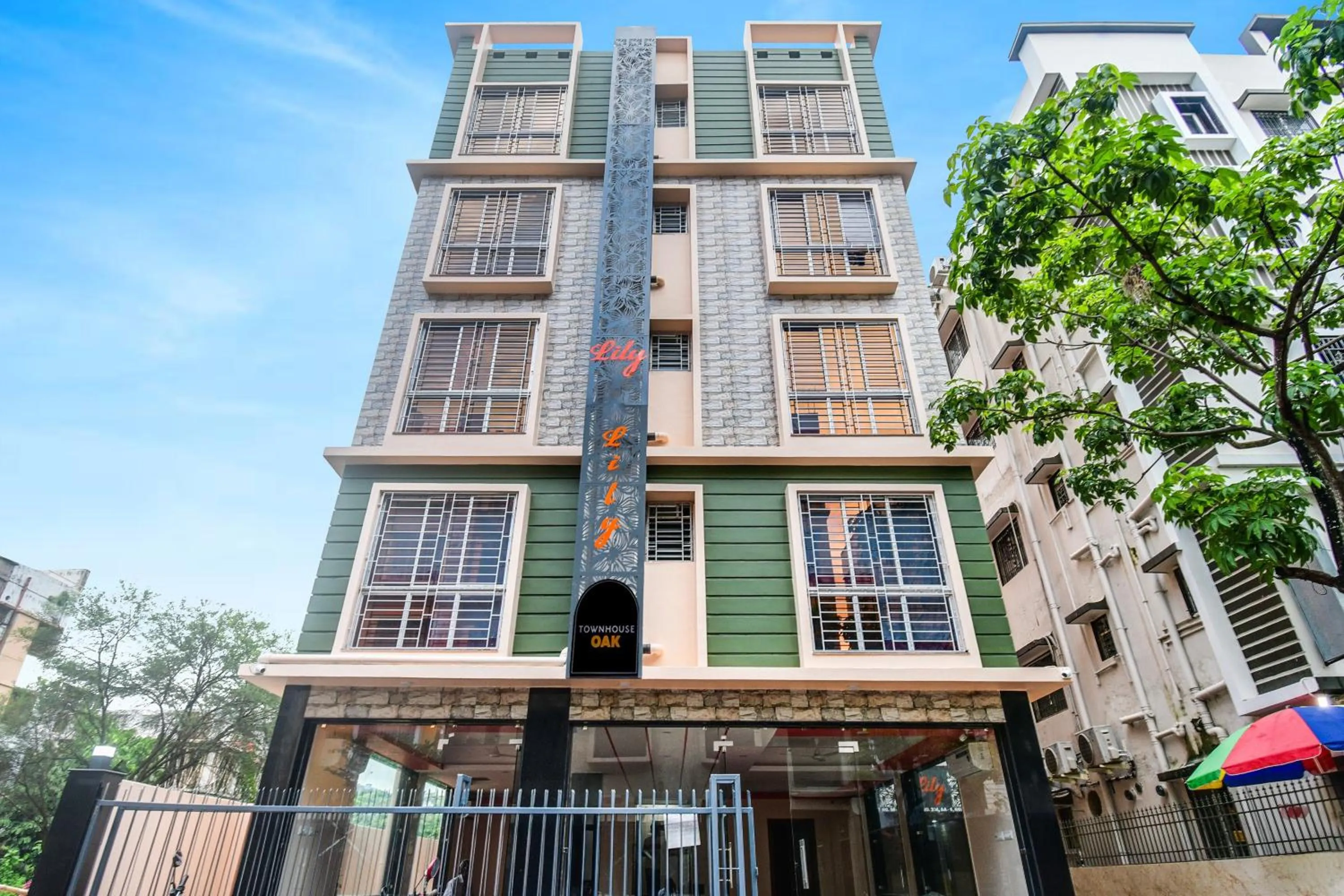 Facade/entrance in Hotel O Dream Paradise