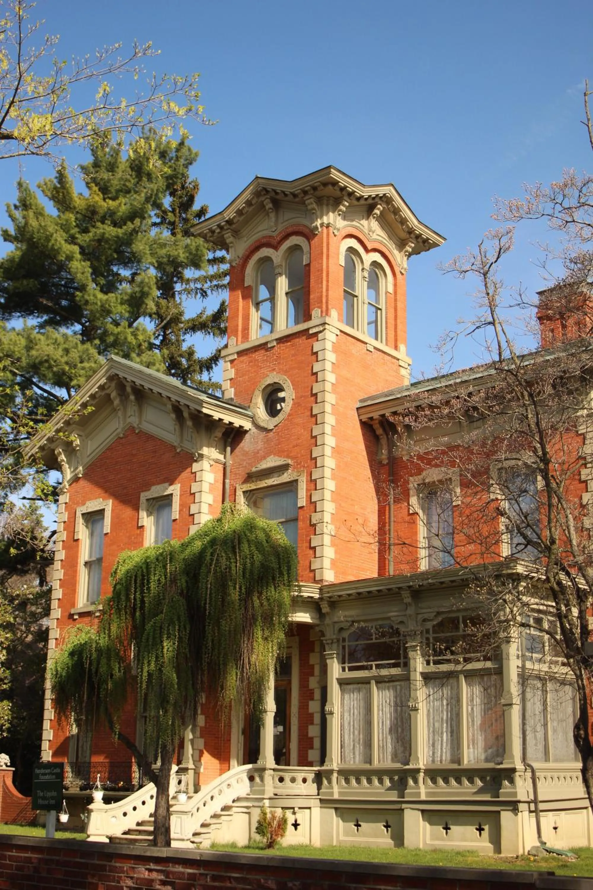 Property building in Upjohn