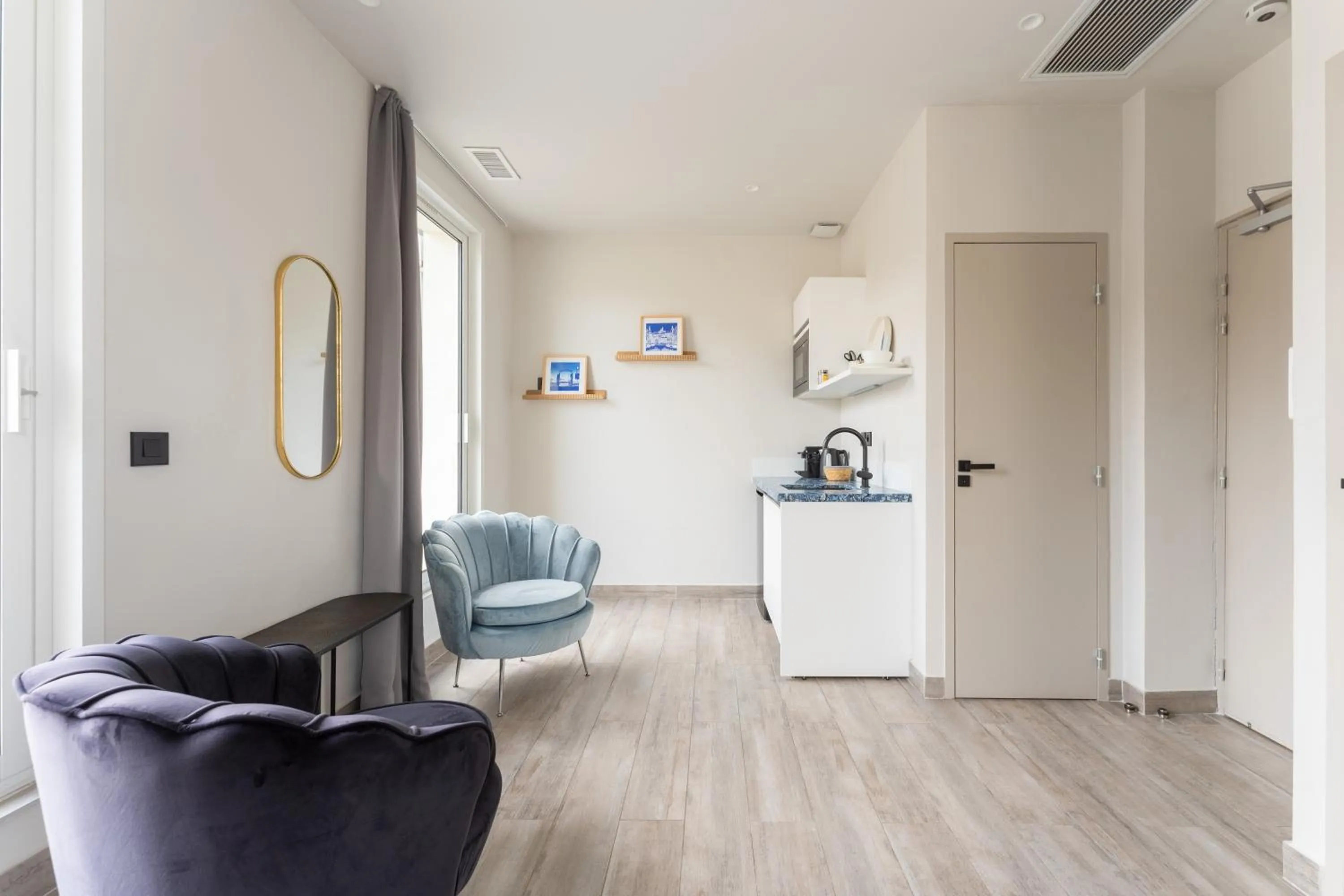 PARADISE Earth & Sea