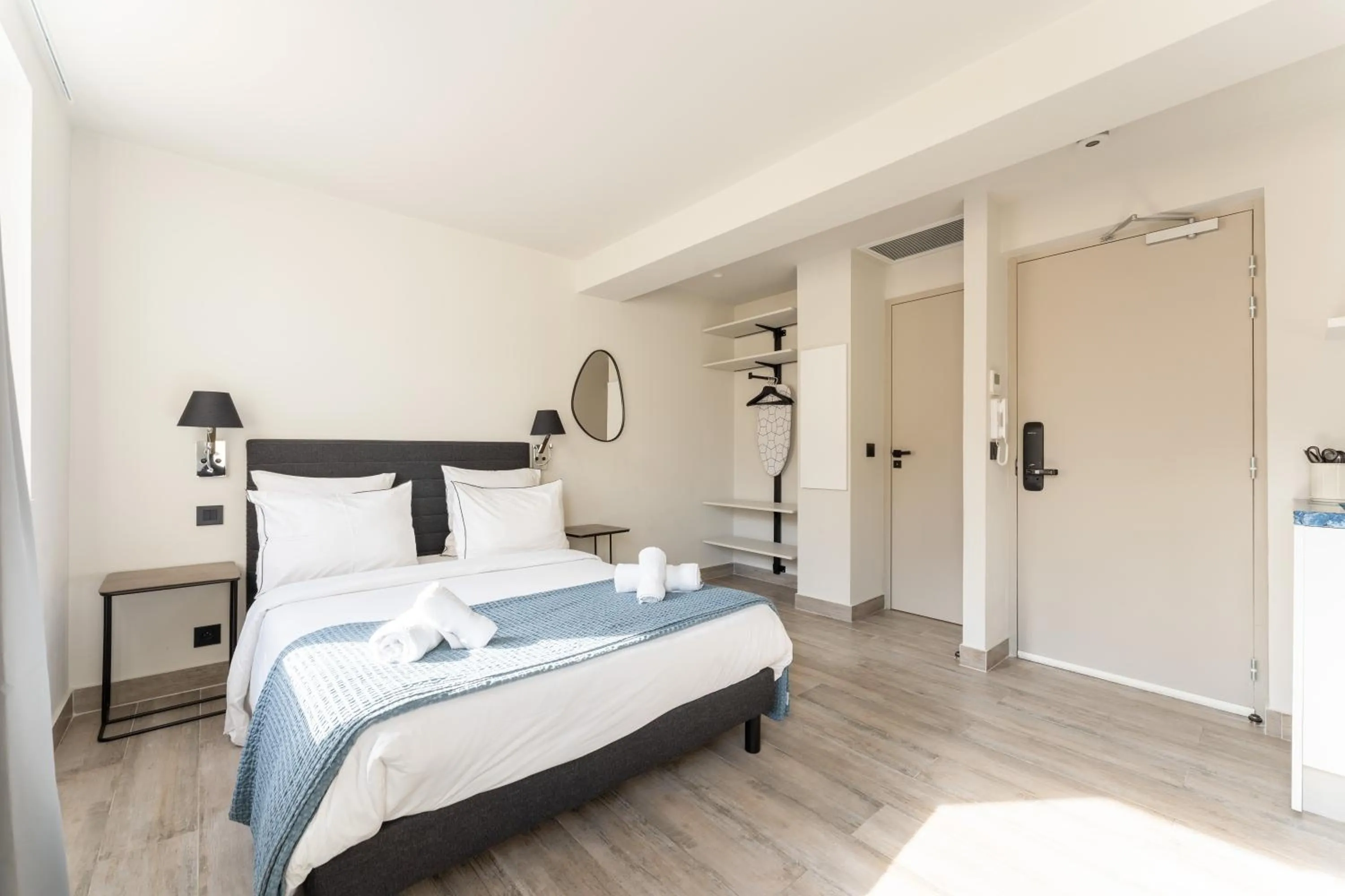 Bed in PARADISE Earth & Sea