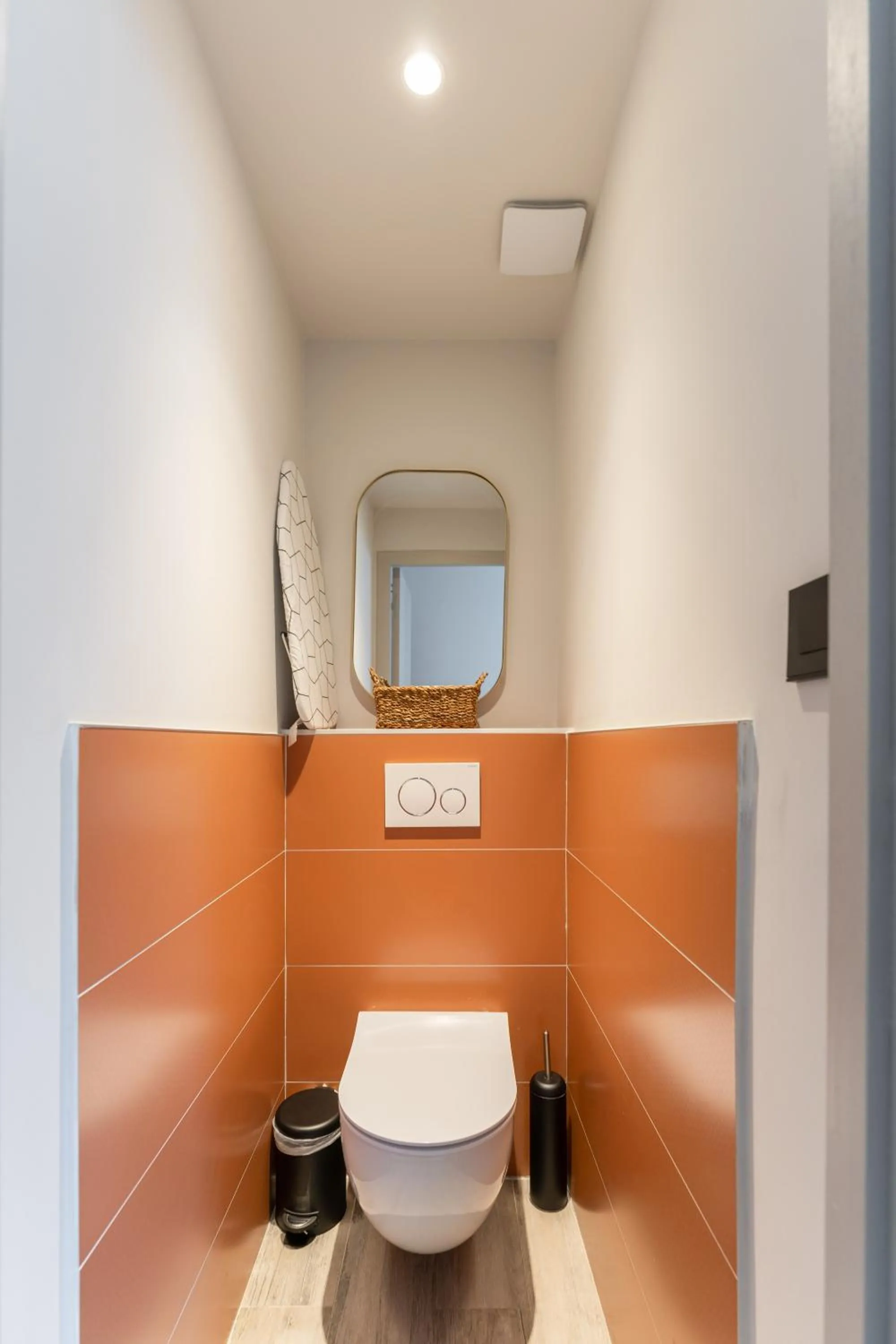 PARADISE Earth & Sea