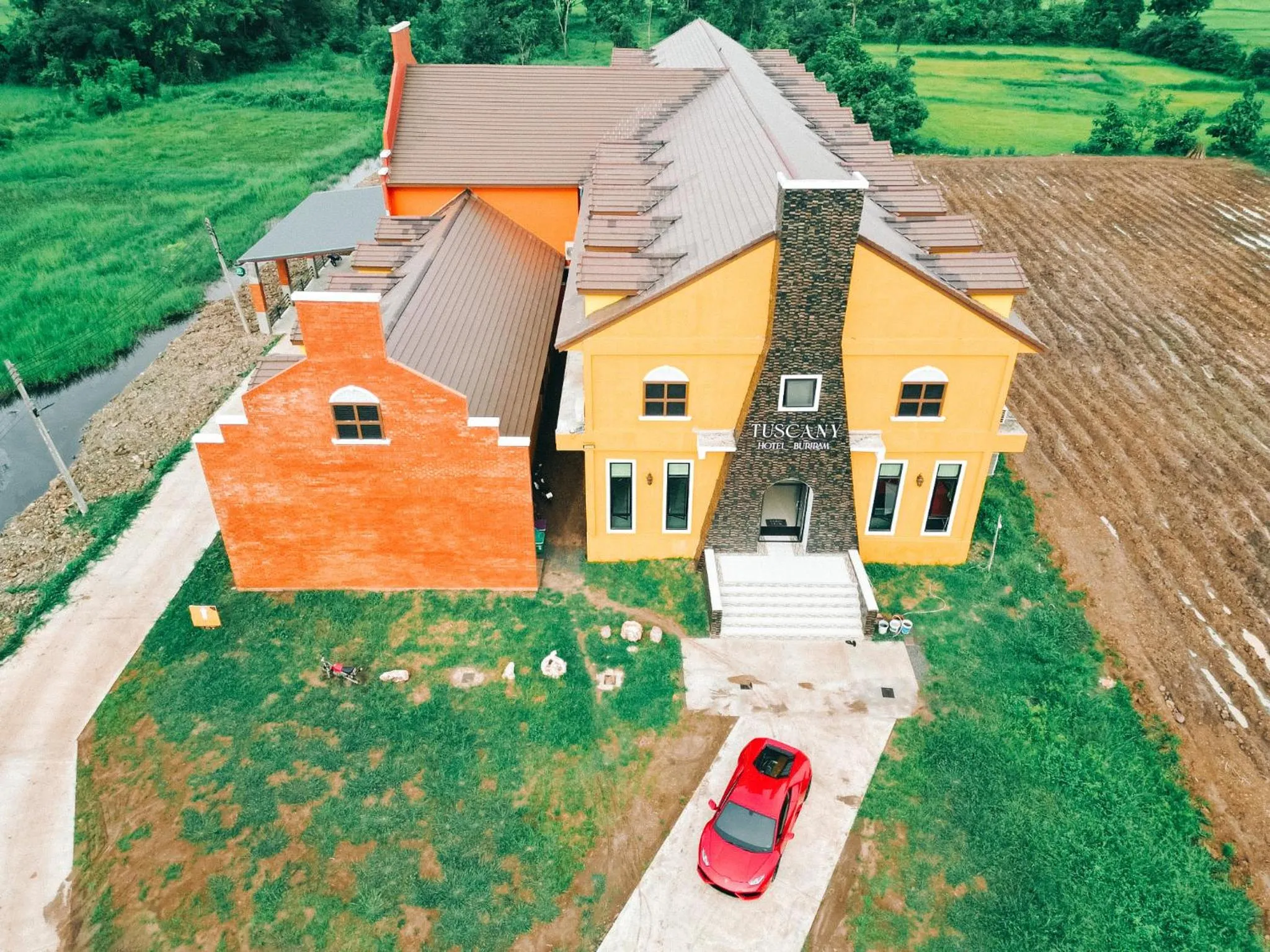 Tuscany Hotel Buriram