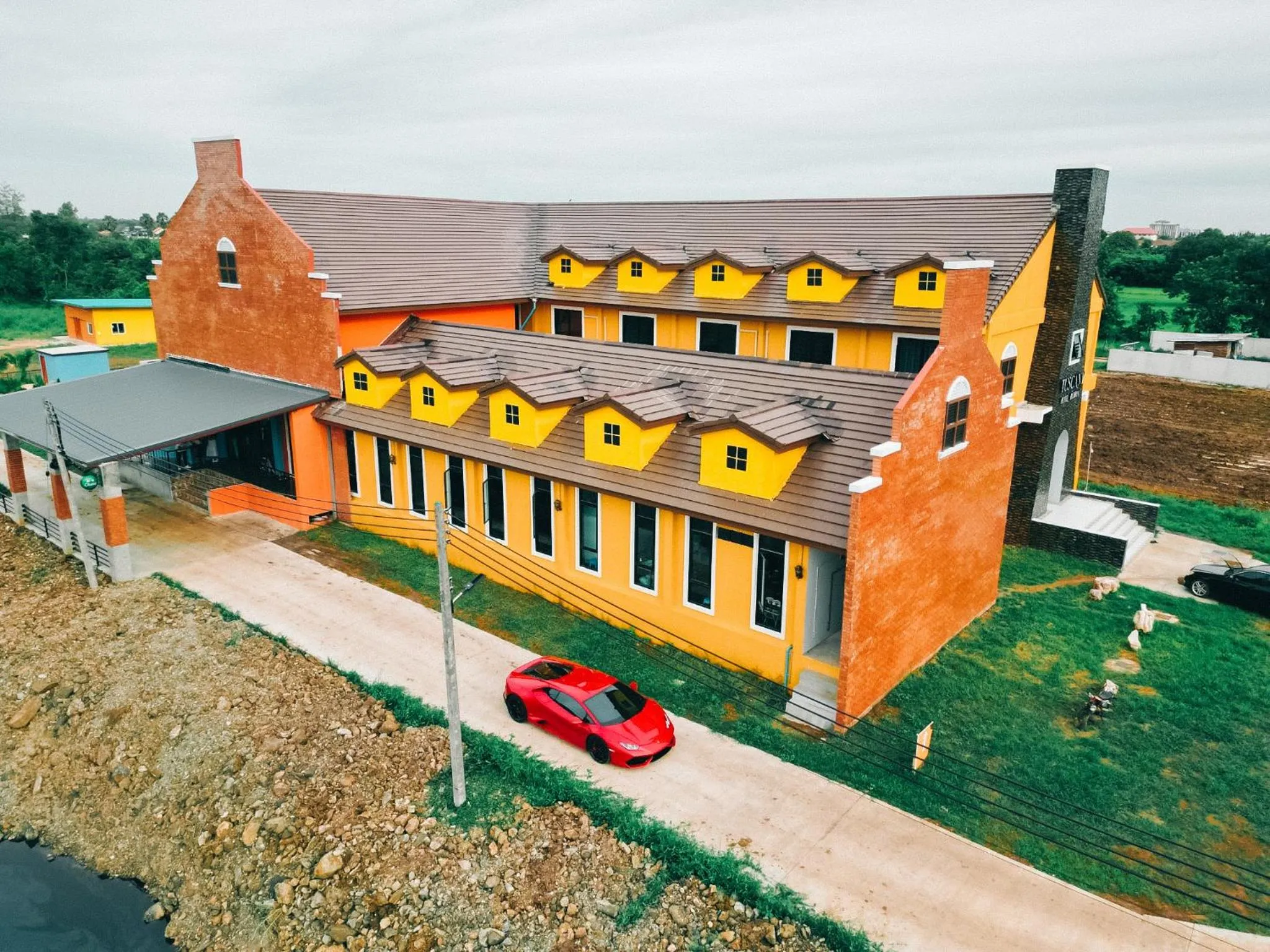 Tuscany Hotel Buriram