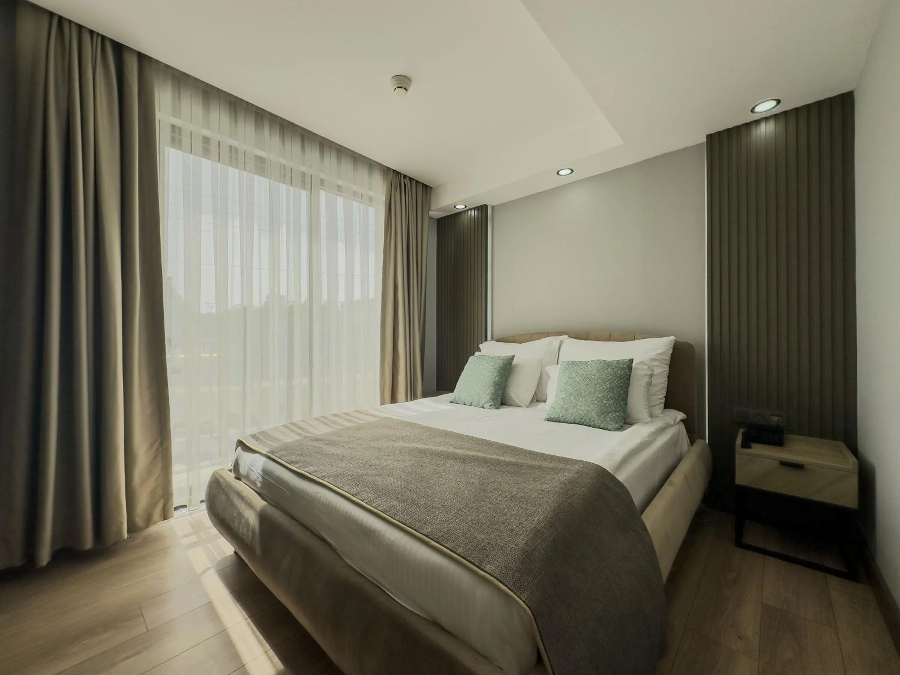 Bed in Leaf River Suites