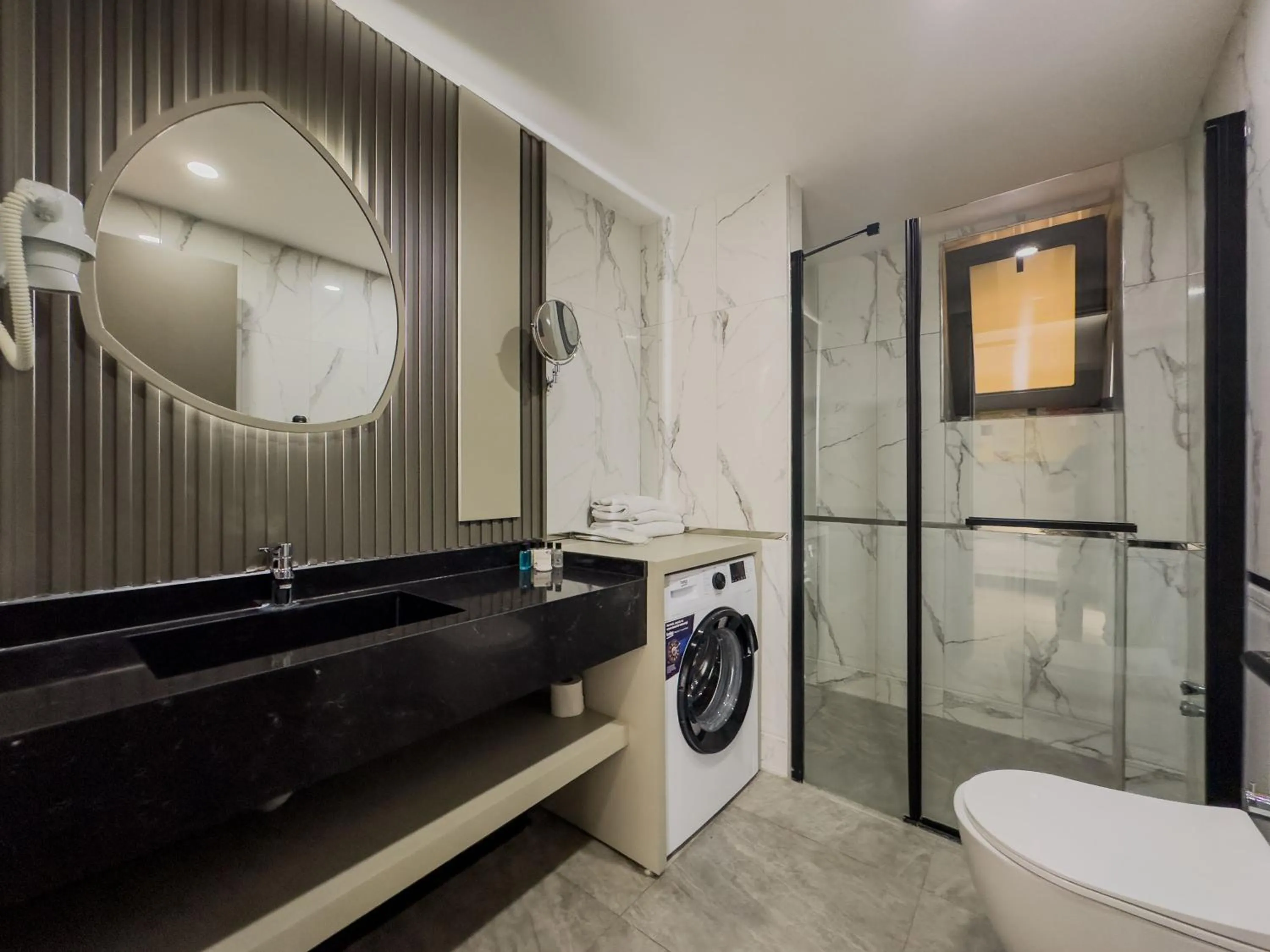 Shower in Leaf River Suites