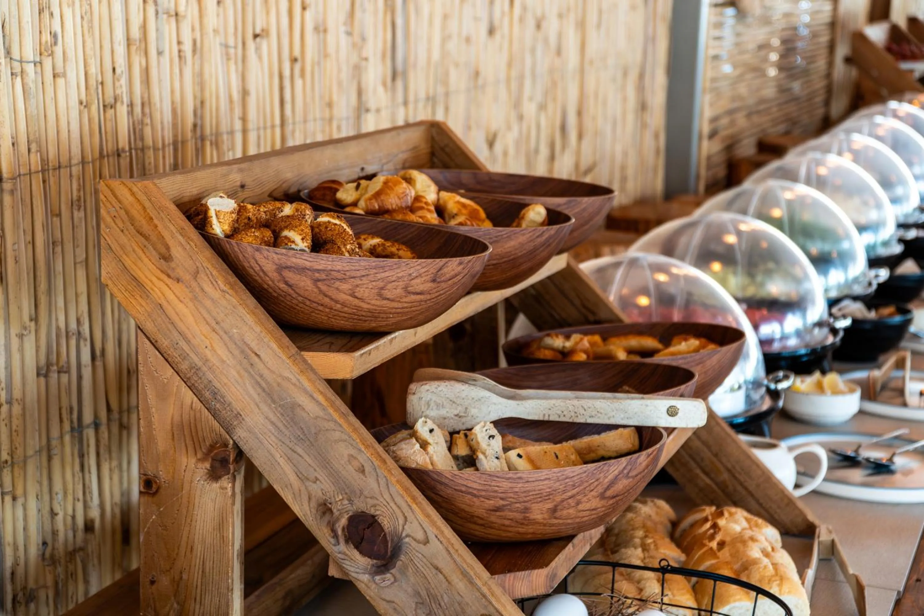 Restaurant/places to eat in Z-Villas Beach Hotel