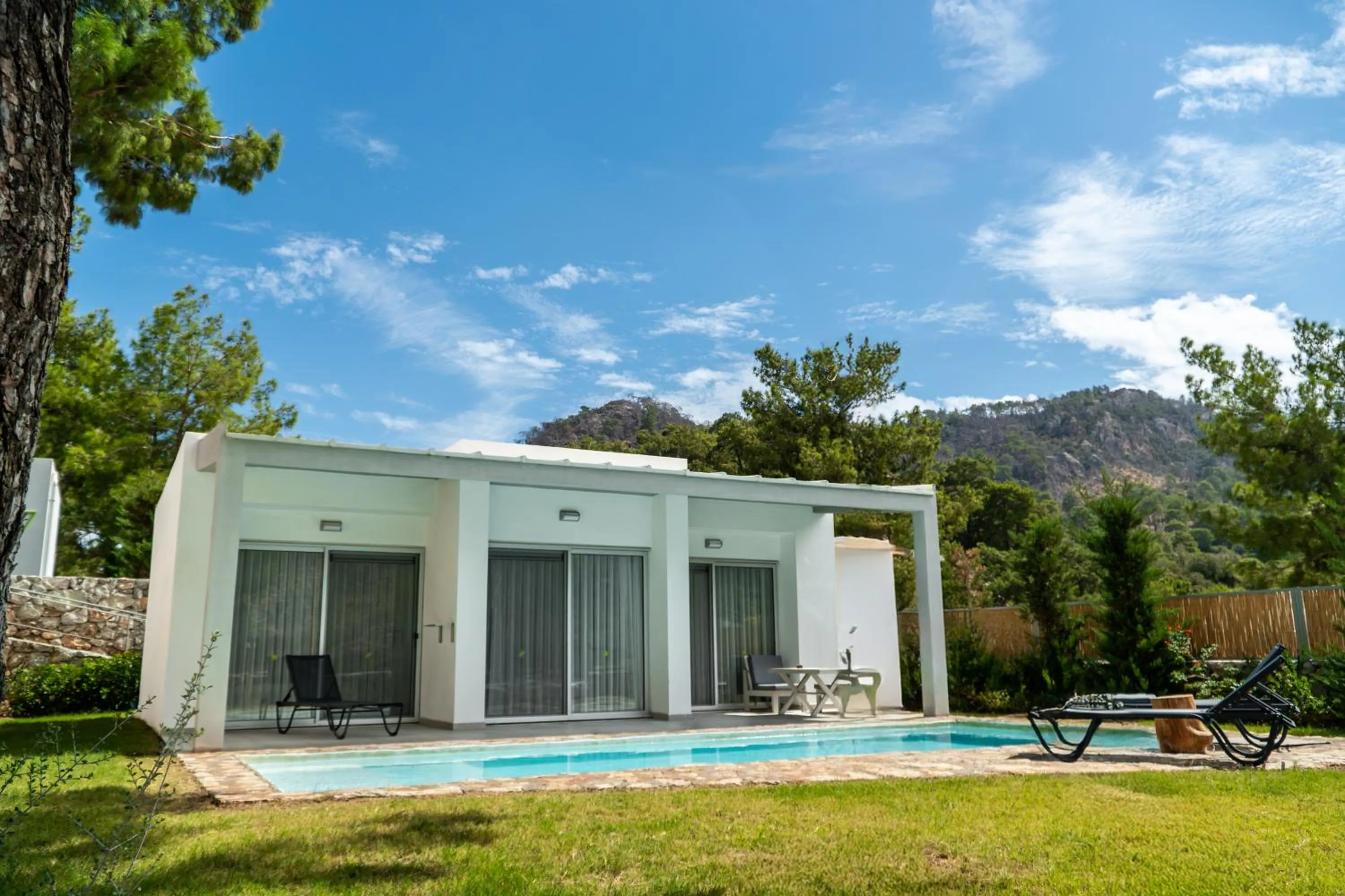Patio in Z-Villas Beach Hotel