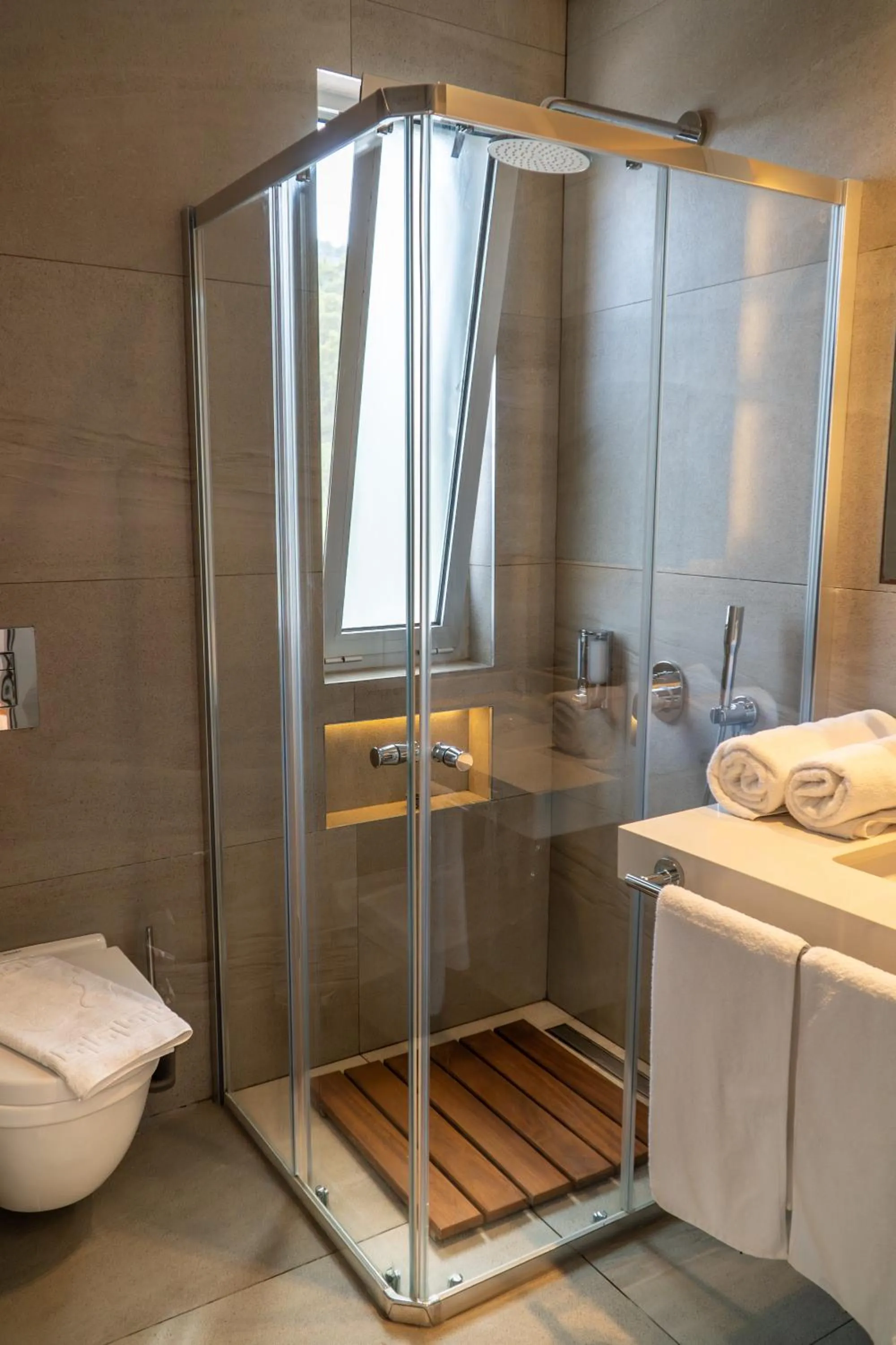 Shower in Z-Villas Beach Hotel