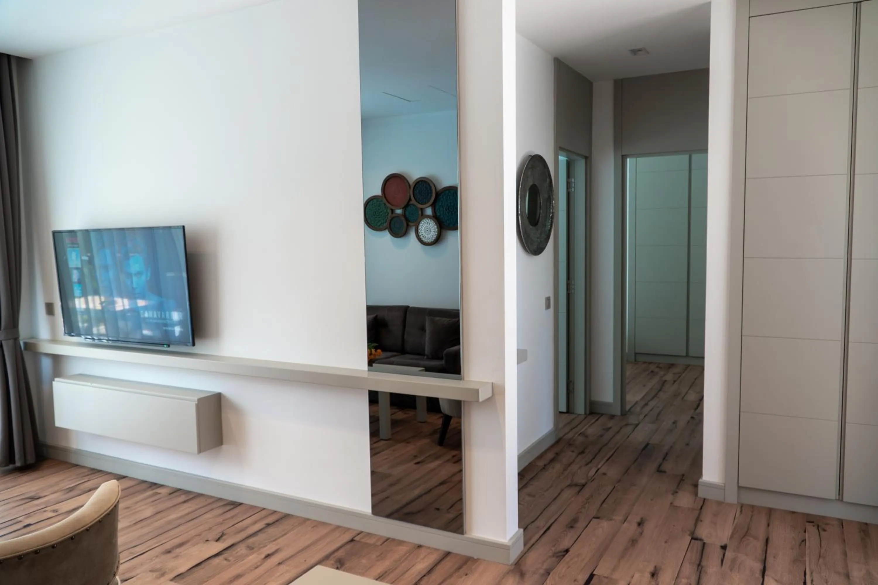 TV and multimedia in Z-Villas Beach Hotel