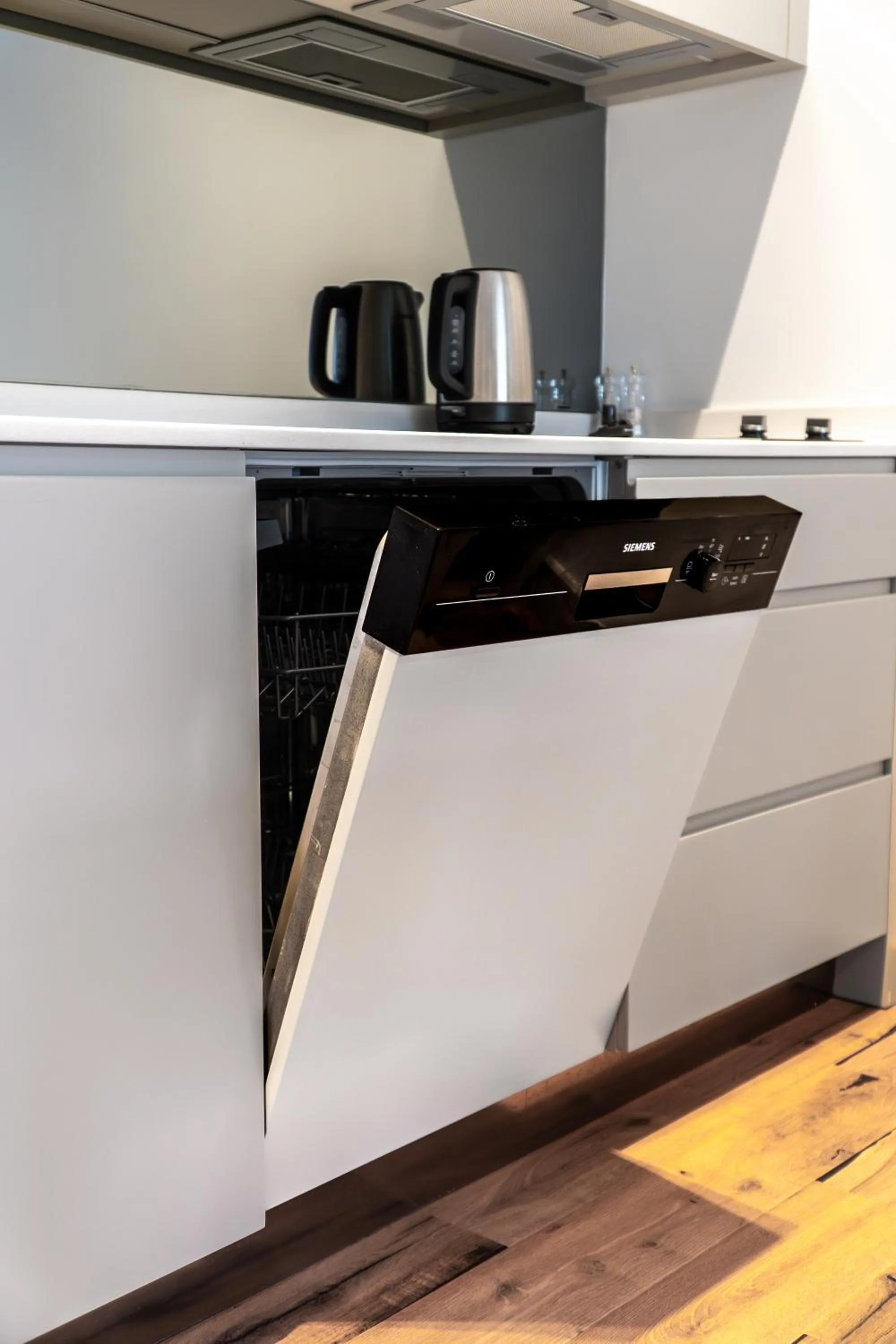 Coffee/tea facilities in Z-Villas Beach Hotel