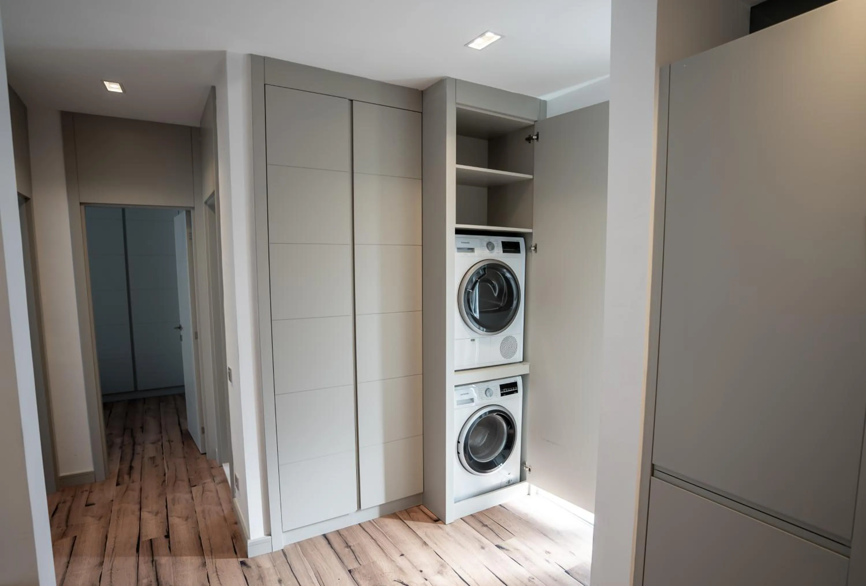 washing machine in Z-Villas Beach Hotel