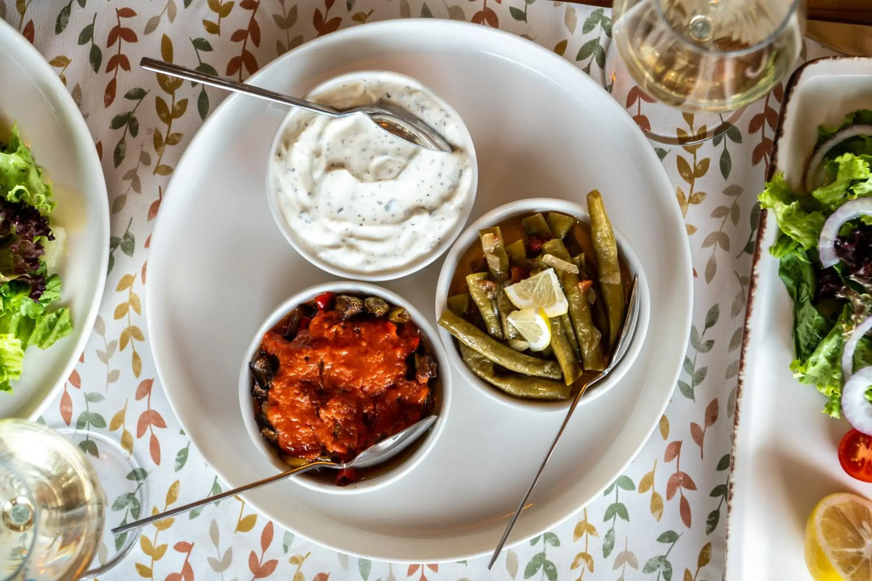 Restaurant/places to eat in Z-Villas Beach Hotel Restaurant/places to eat in Z-Villas Beach Hotel