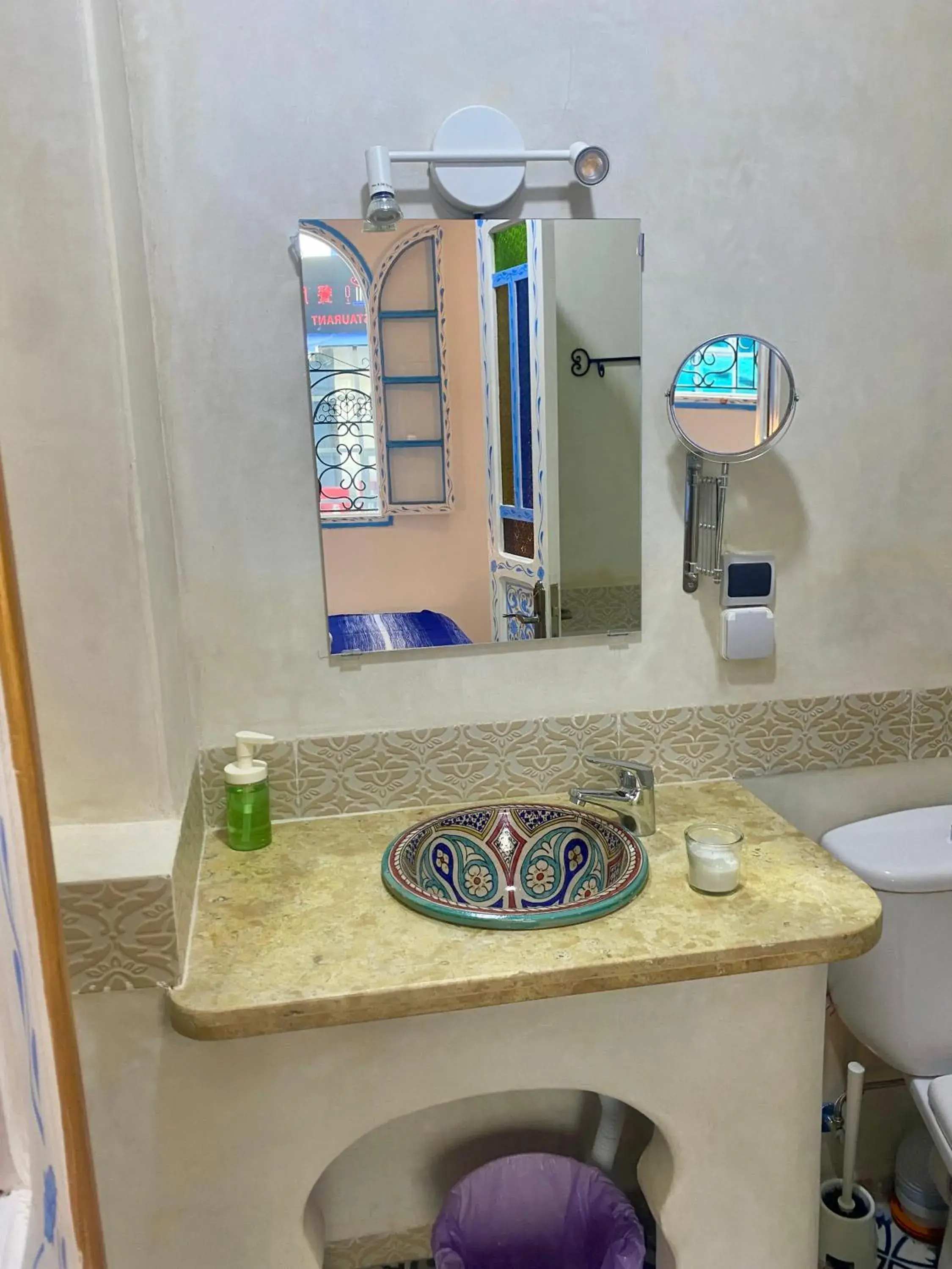 Comfort Triple Room with Shower in Hotel Marrakech Comfort Triple Room with Shower in Hotel Marrakech