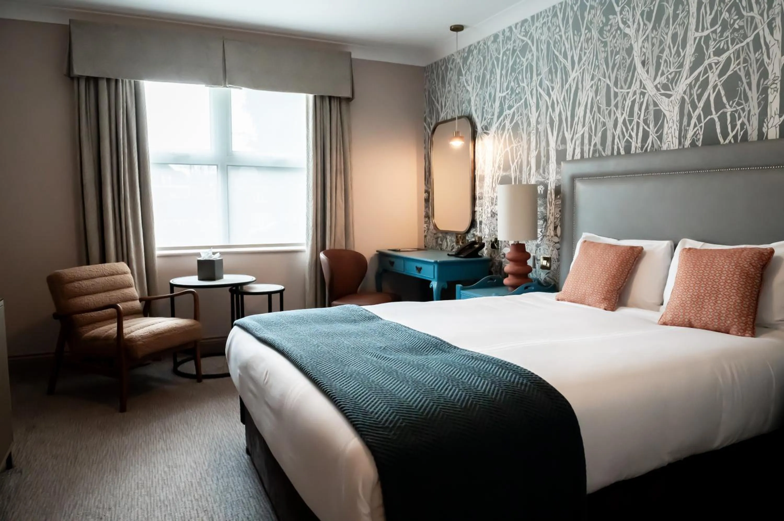 Classic Room Interconnecting in Bush Hotel Farnham