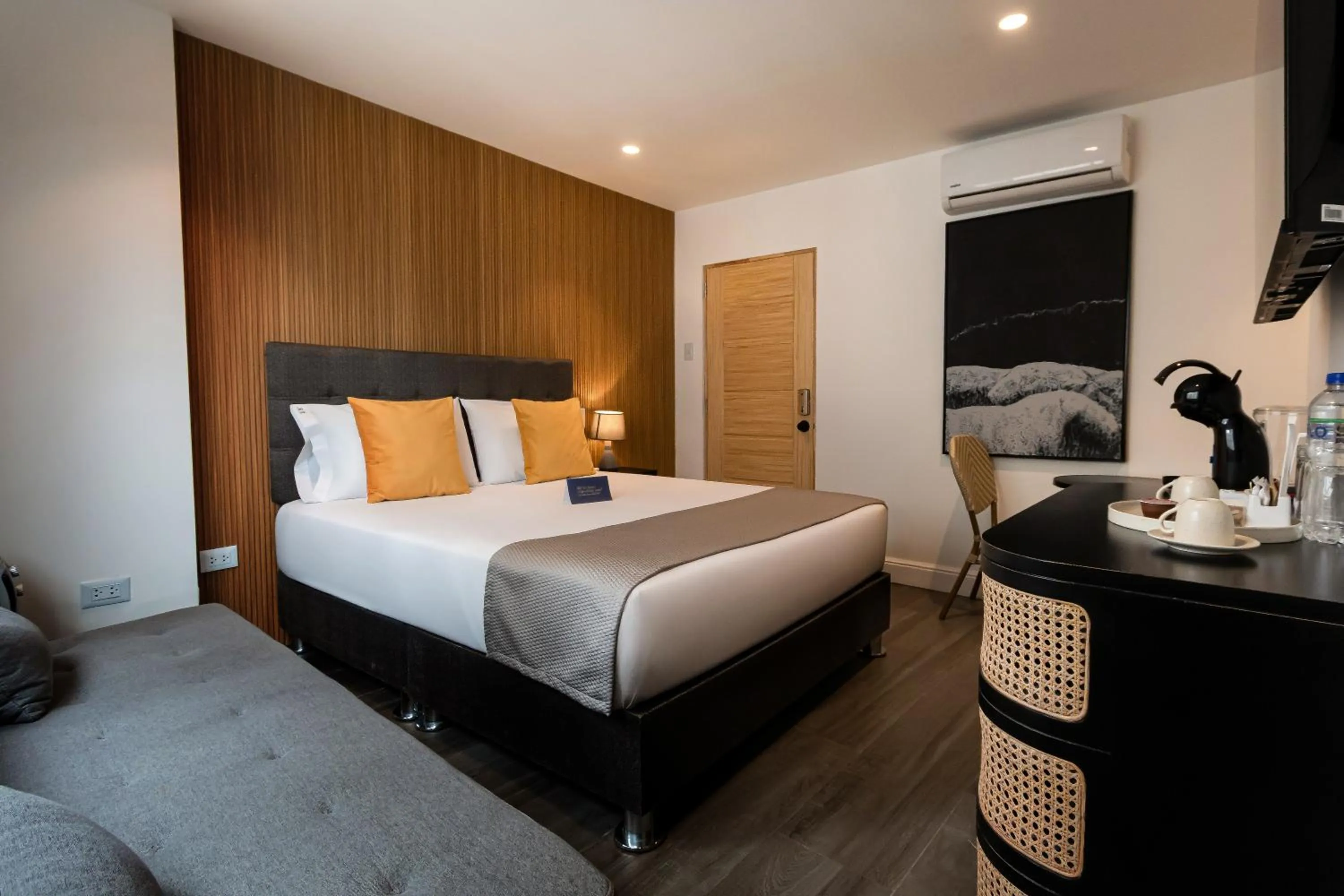 Bed in Blu Hotel Boutique