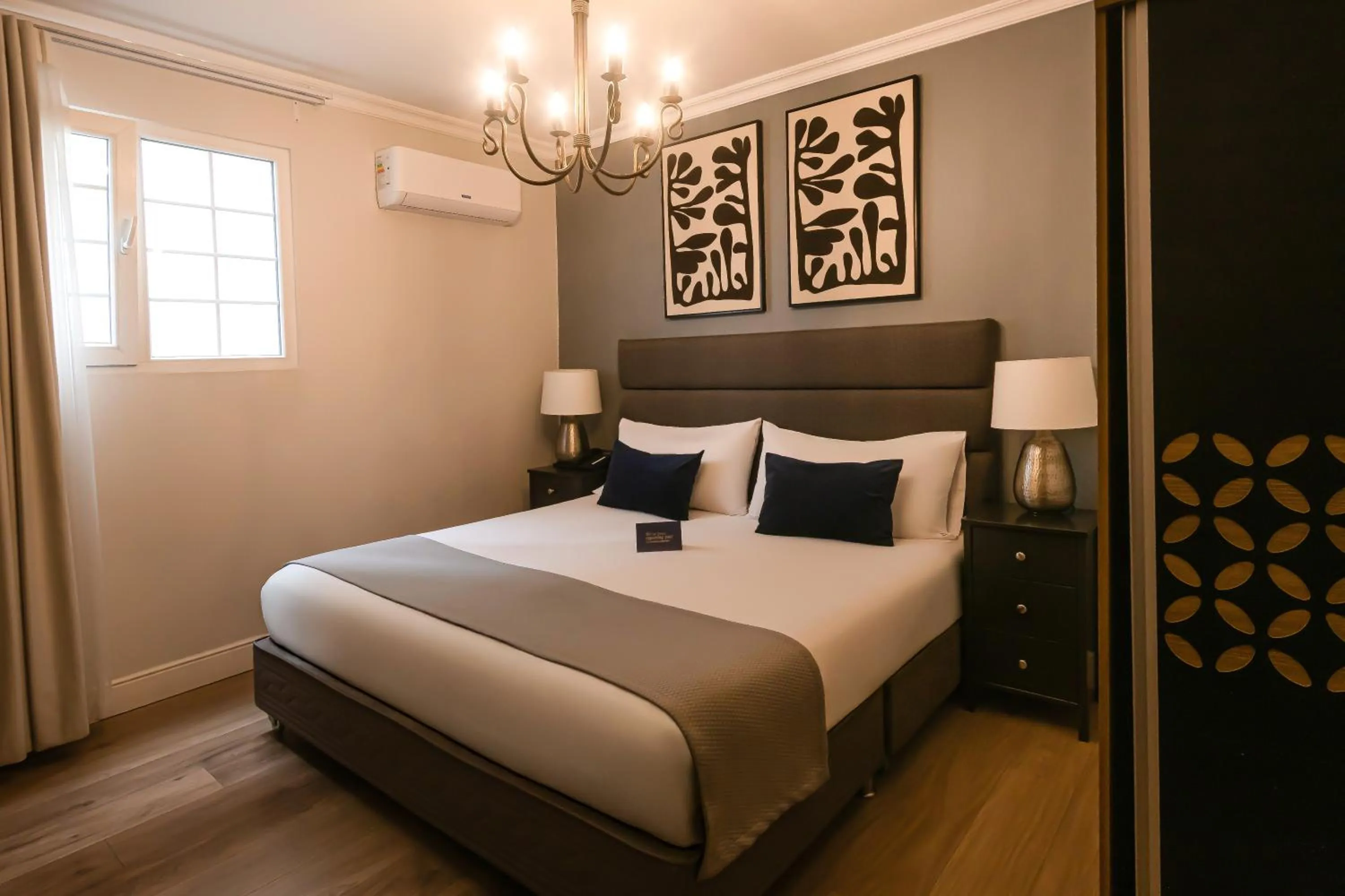 Bedroom, Bed in Blu Hotel Boutique