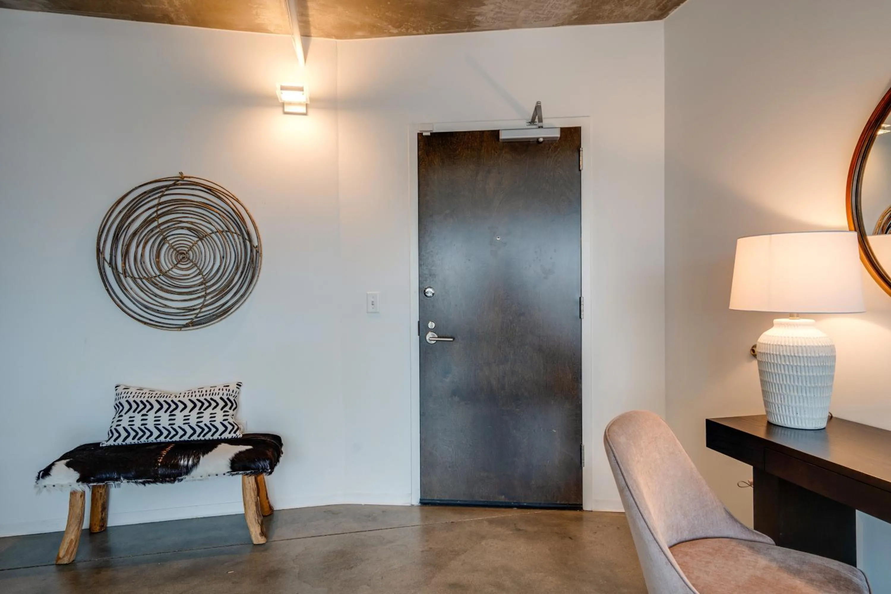 Two story 2Bd 2Ba A Work Live Condo