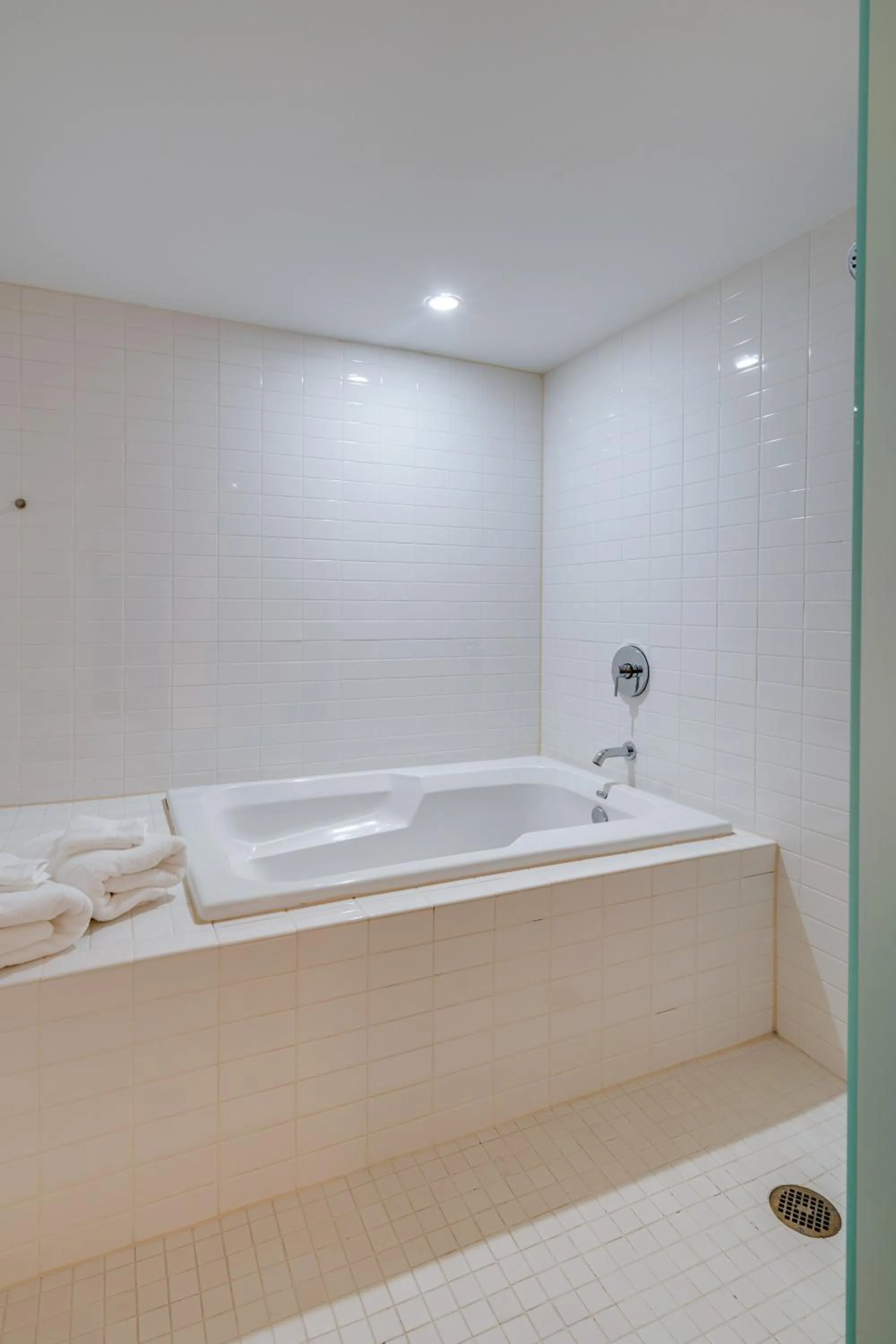 Two story 2Bd 2Ba A Work Live Condo