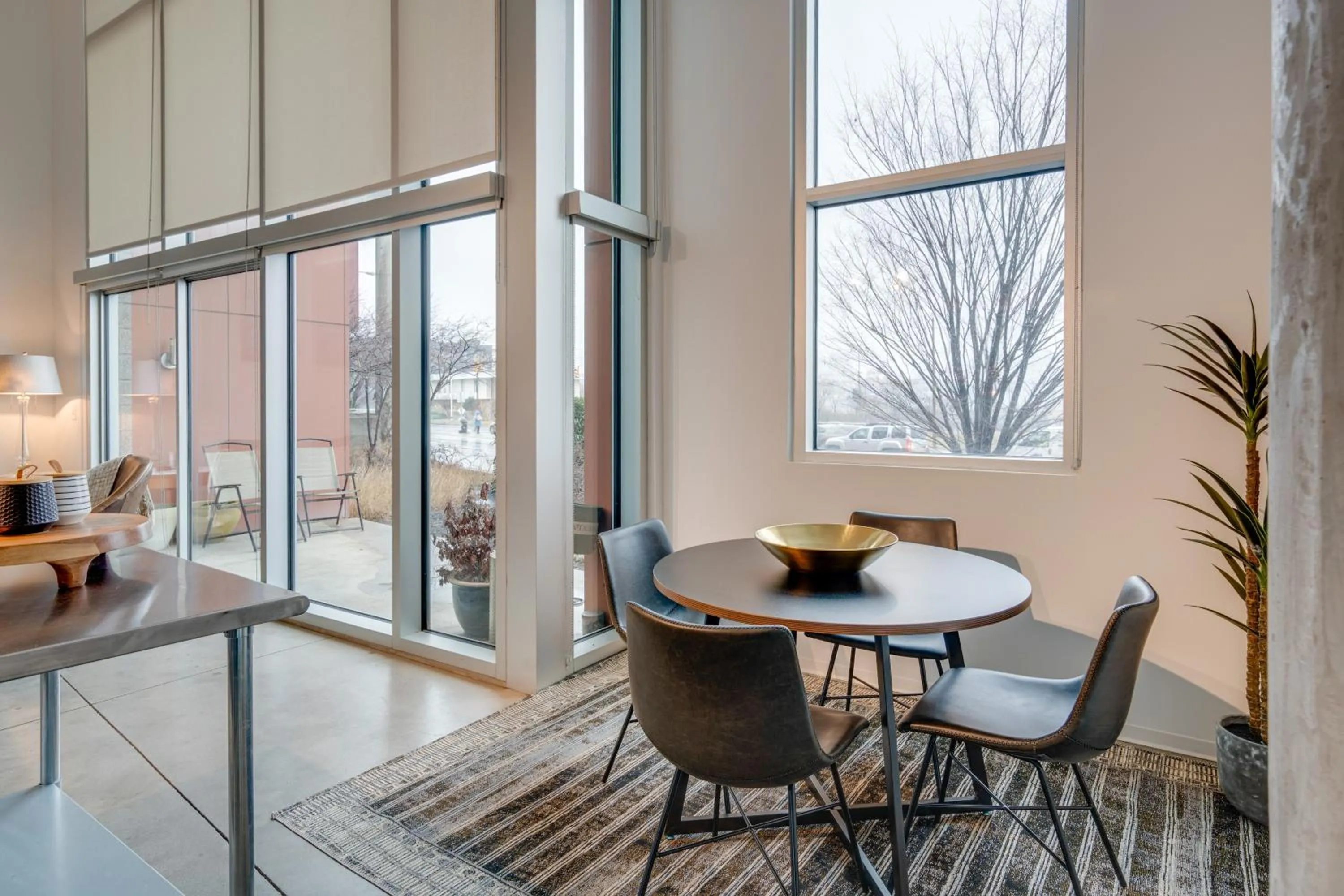 Two story 2Bd 2Ba A Work Live Condo