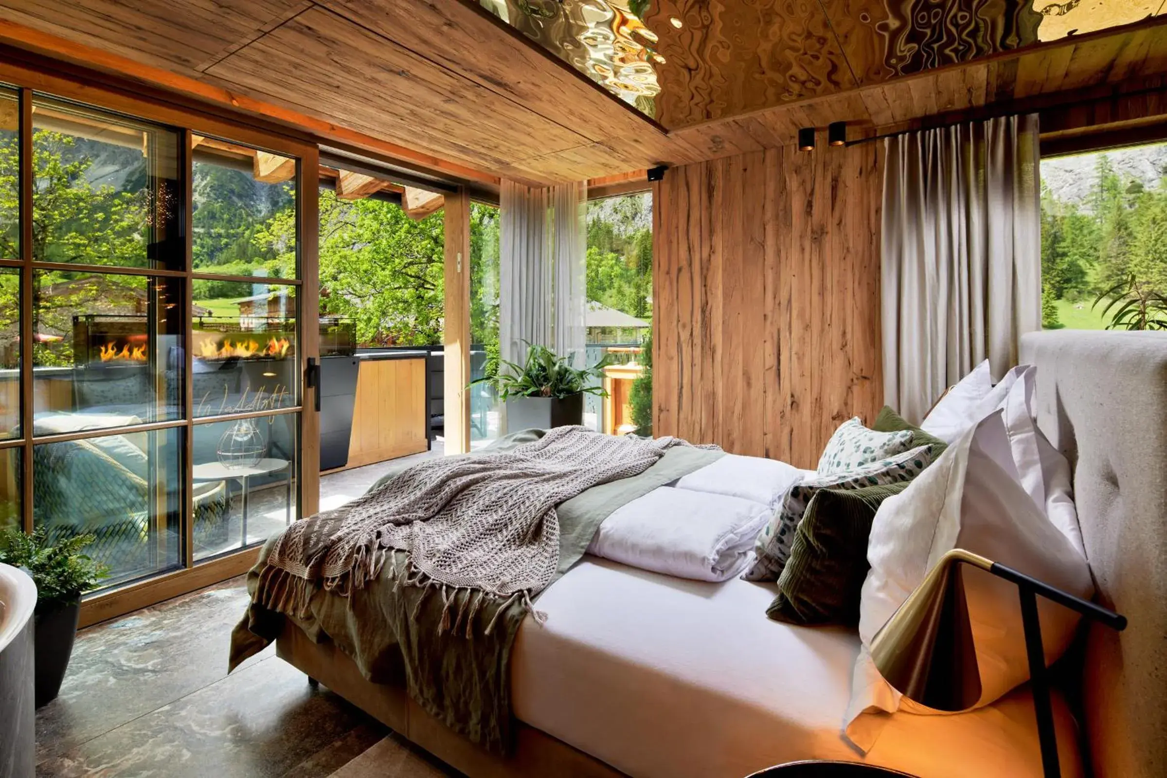 Executive Suite in Gramai Alm alpengenuss & natur spa Executive Suite in Gramai Alm alpengenuss & natur spa
