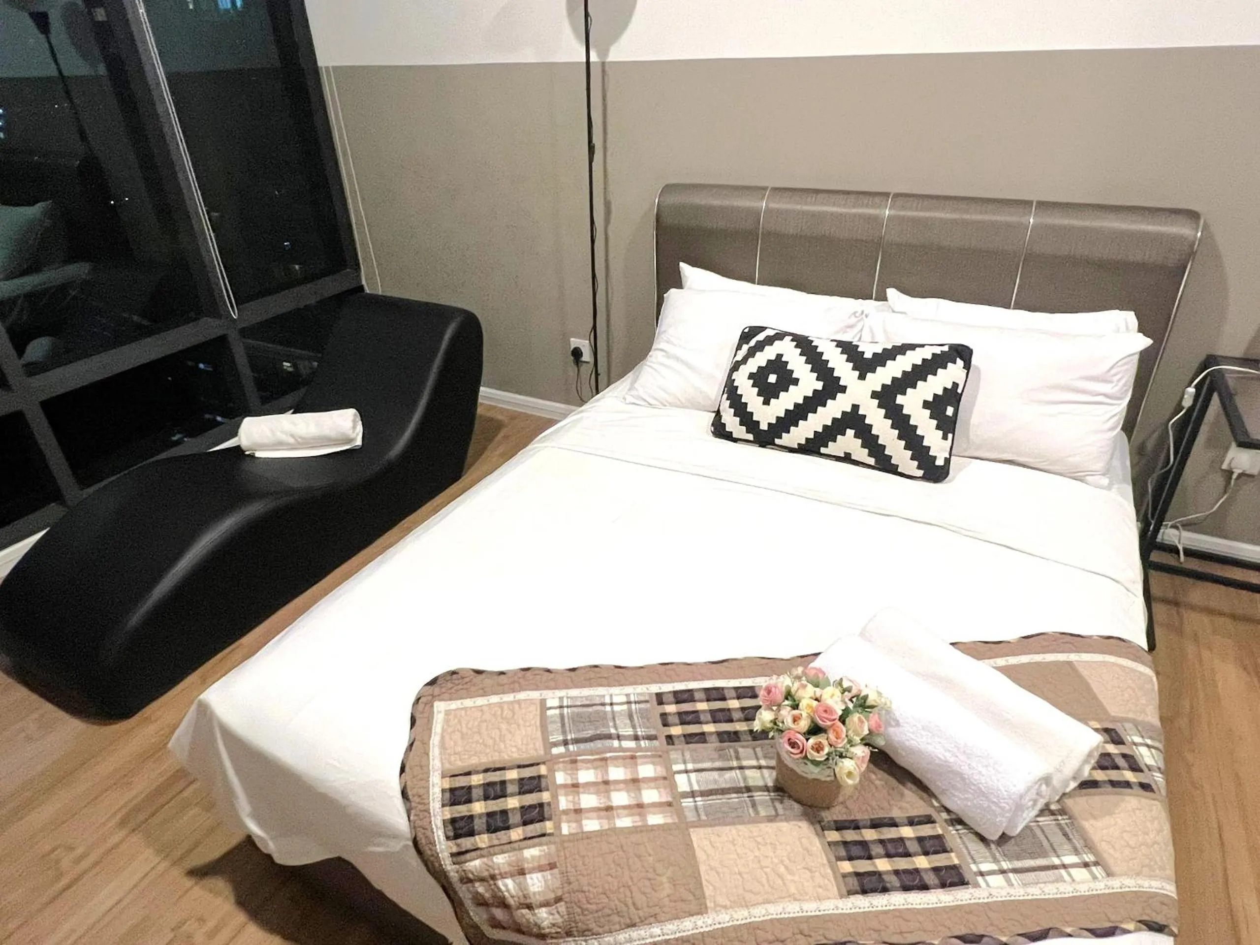Bed in Ceylonz Suite, Bukit Bintang by MK HOME