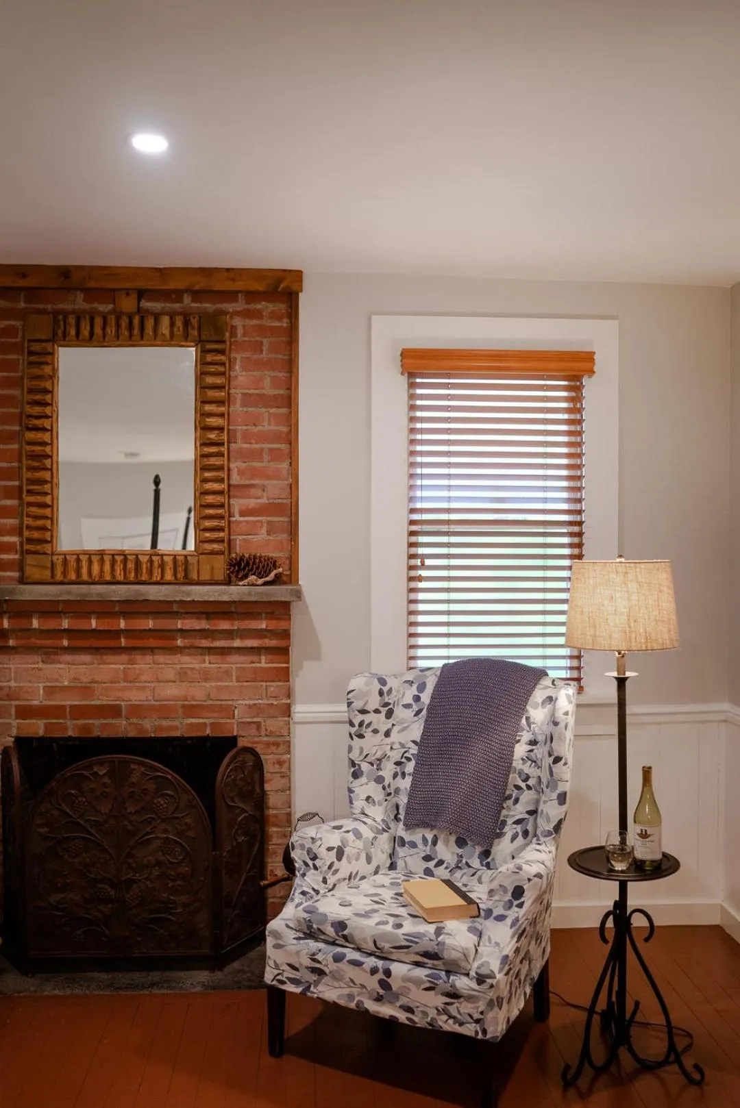 Seating area in Beechwood Inn