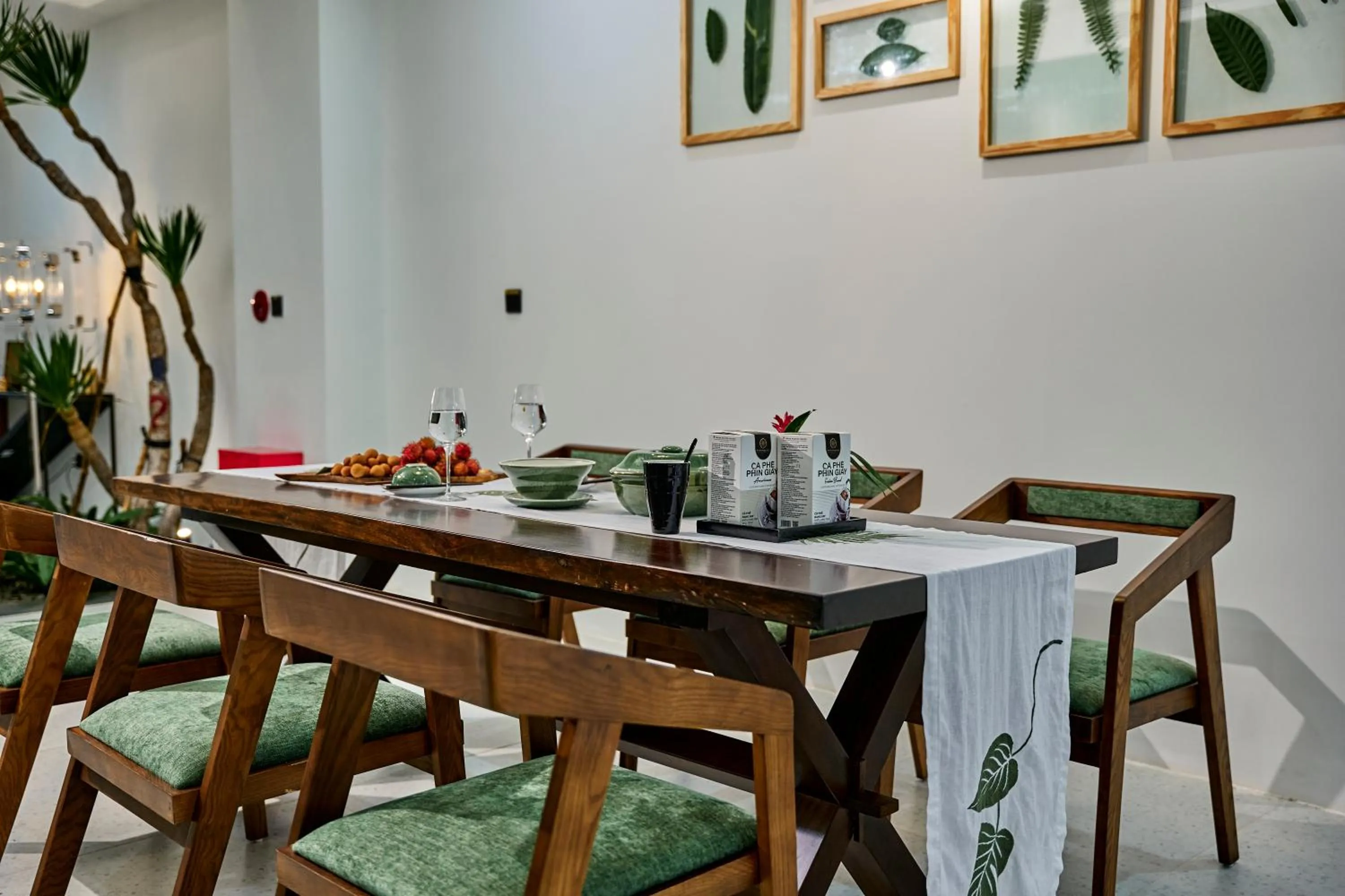 Dining area in The Coffee City - Healing & Retreats