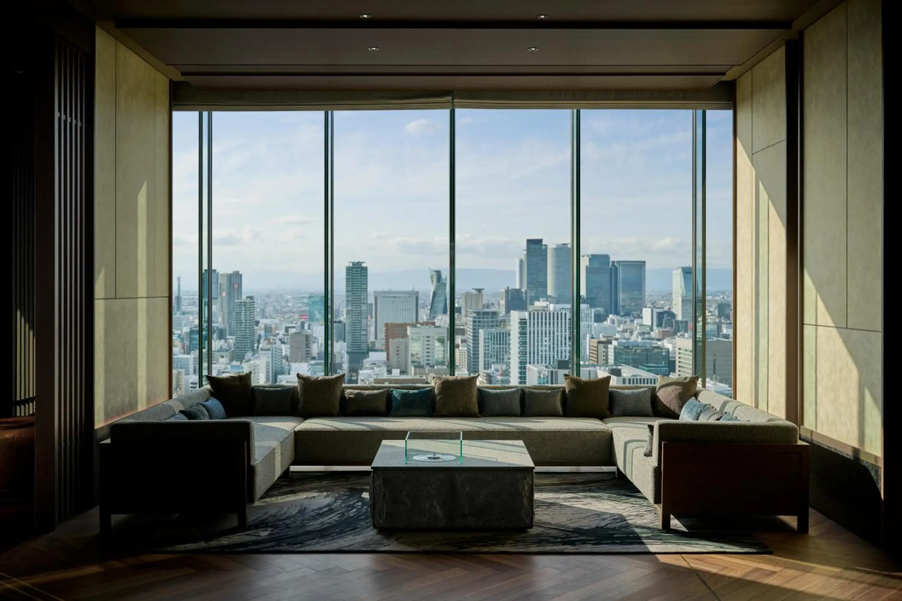 Lobby or reception in The Royal Park Hotel Iconic Nagoya Lobby or reception in The Royal Park Hotel Iconic Nagoya