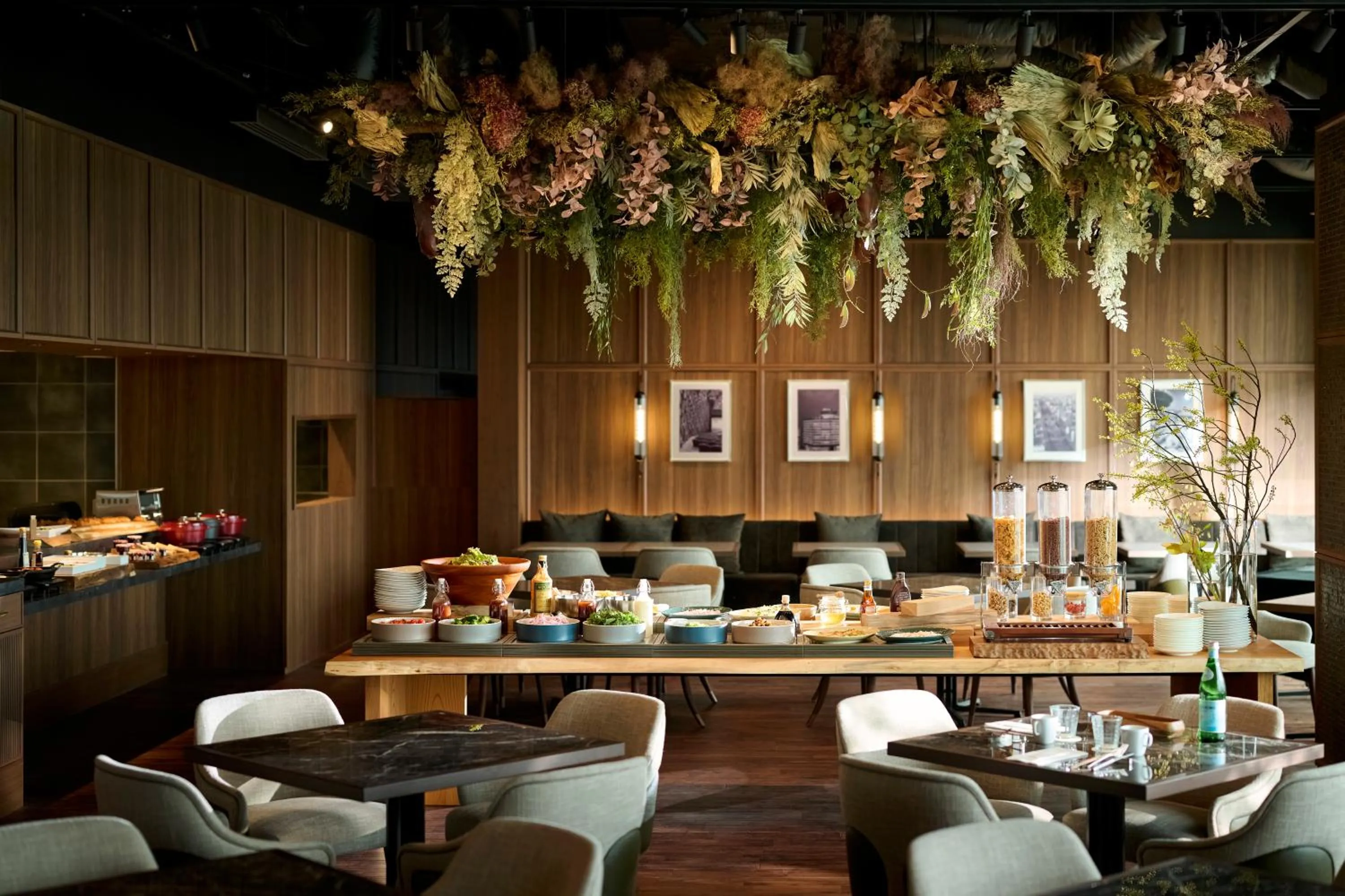 Restaurant/places to eat in The Royal Park Hotel Iconic Nagoya