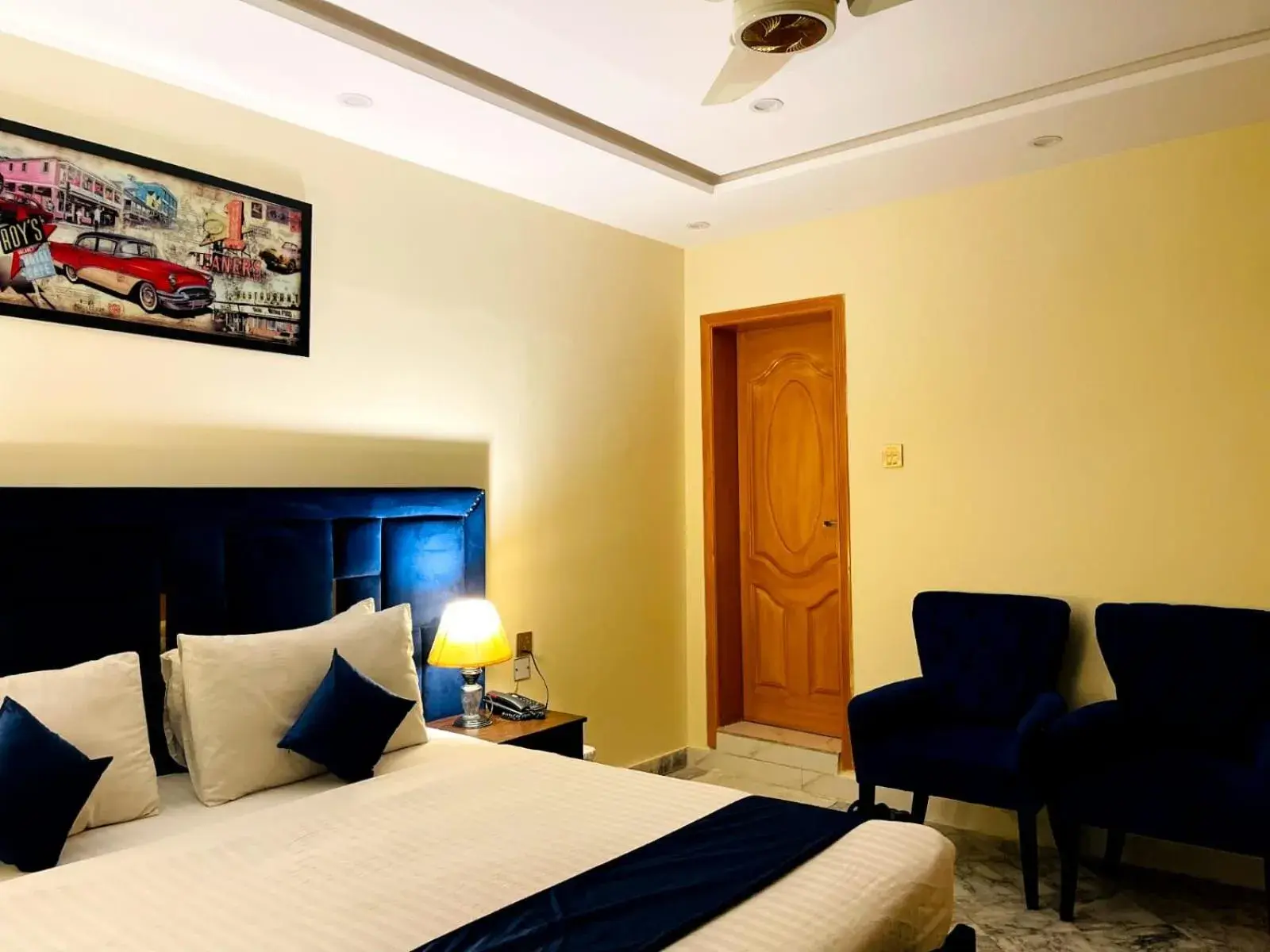 Bed in Infinity Hotel Bed in Infinity Hotel