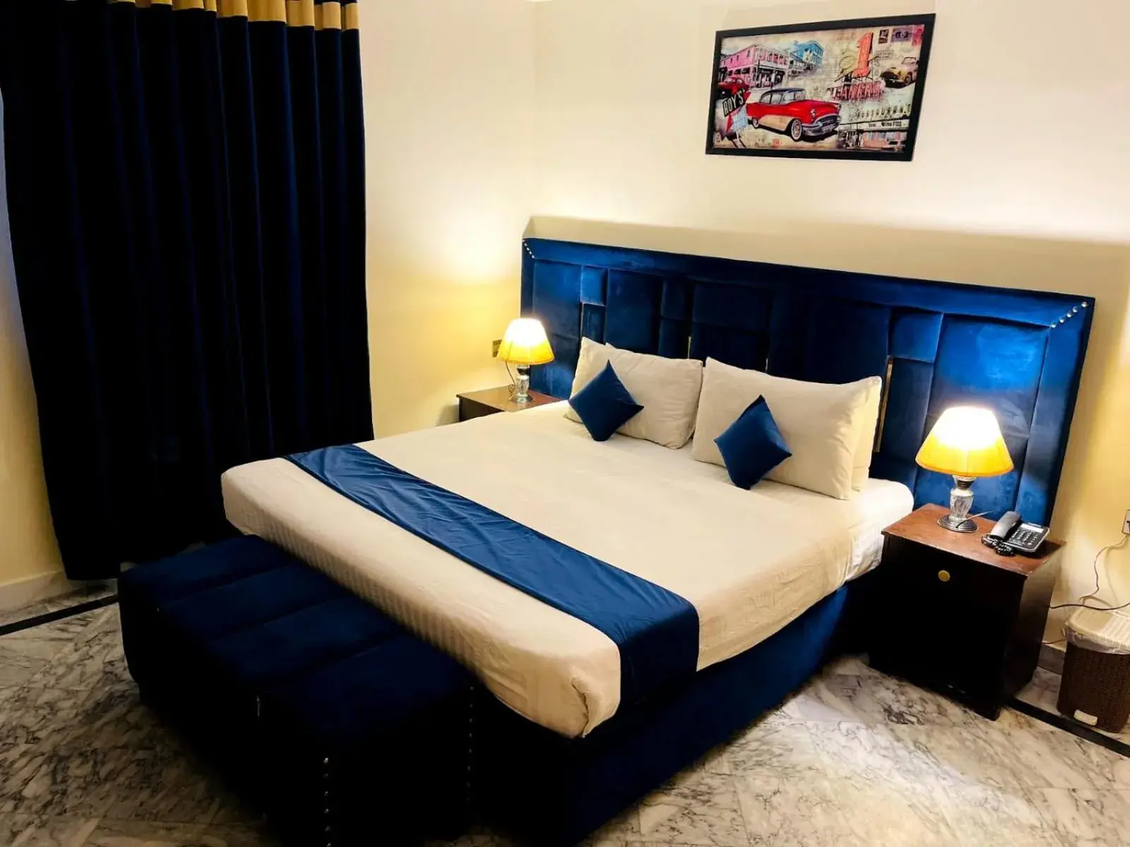 Bed in Infinity Hotel Bed in Infinity Hotel