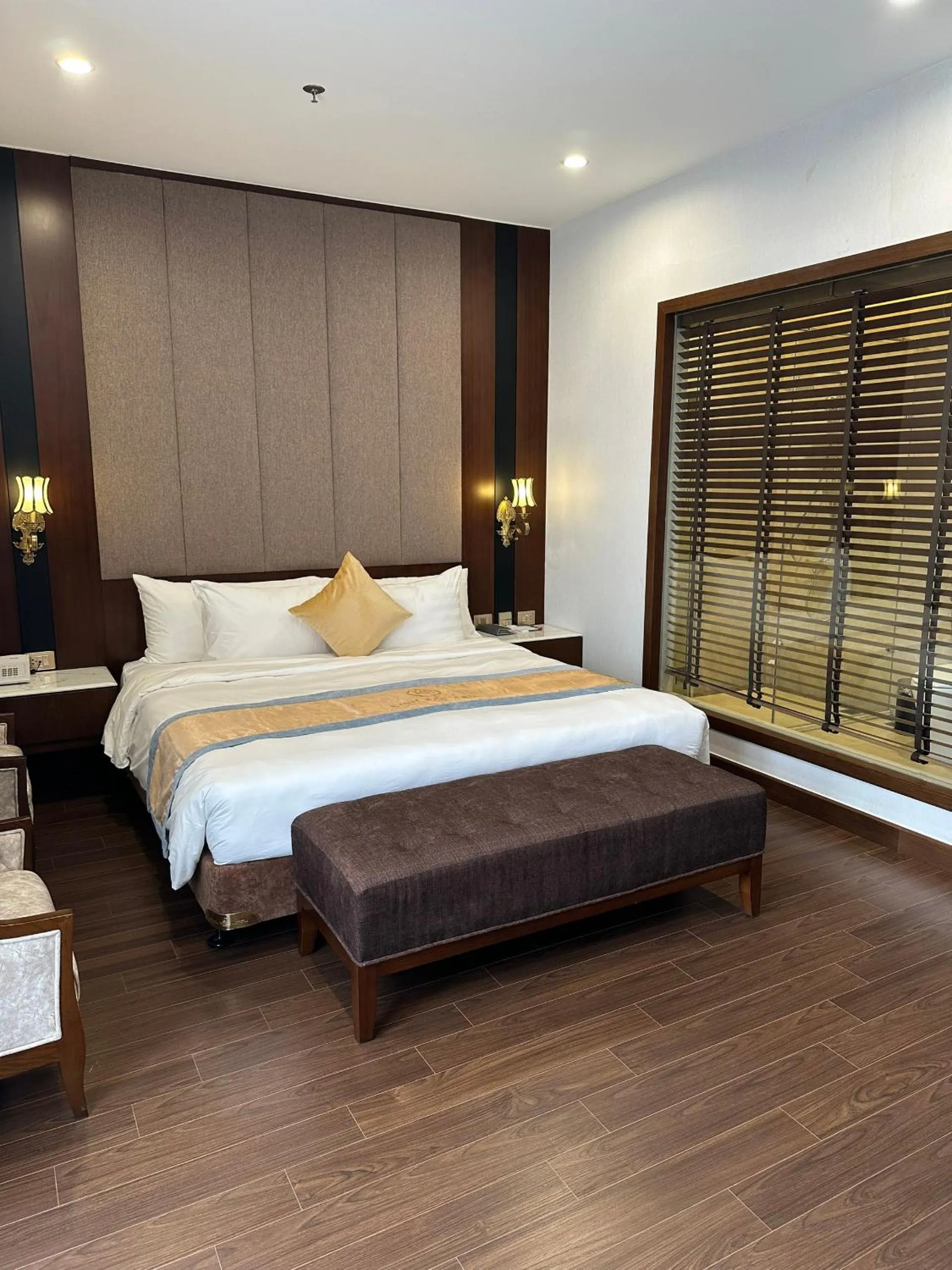 Bed in Kinh Bắc Palace Hotel