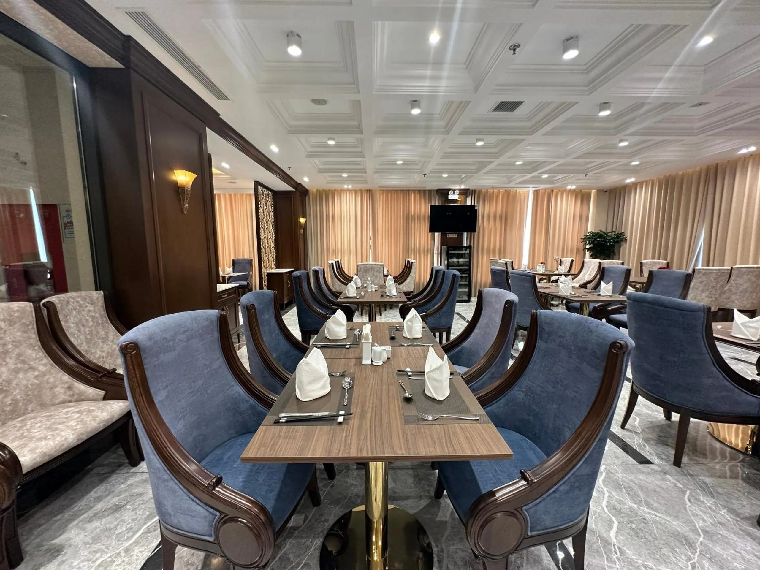 Restaurant/places to eat in Kinh Bắc Palace Hotel