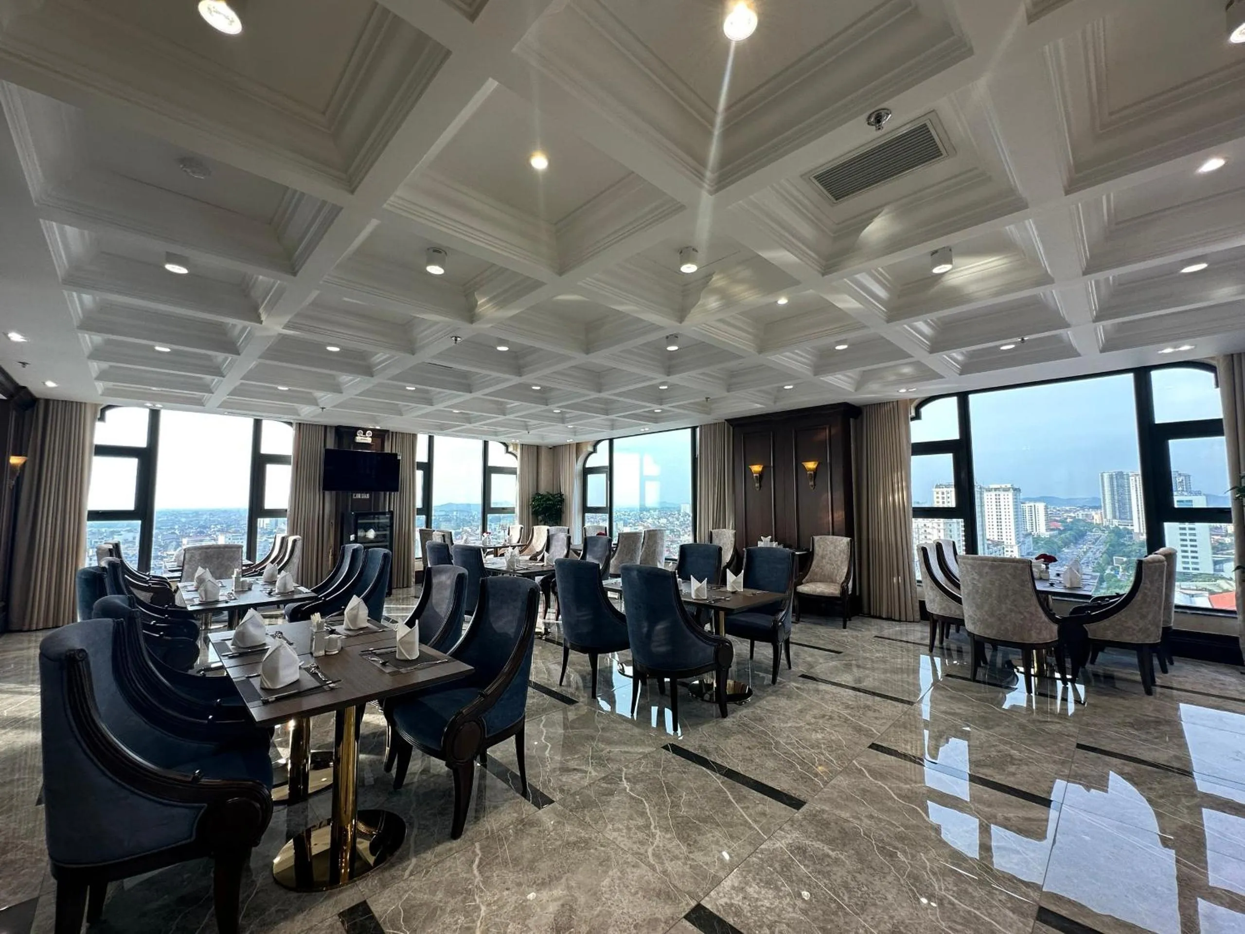 Restaurant/places to eat in Kinh Bắc Palace Hotel