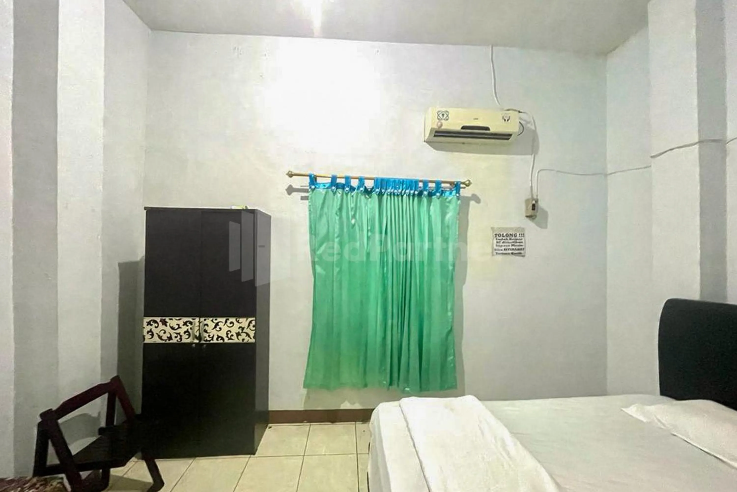 Bed in 889 Guesthouse RedPartner