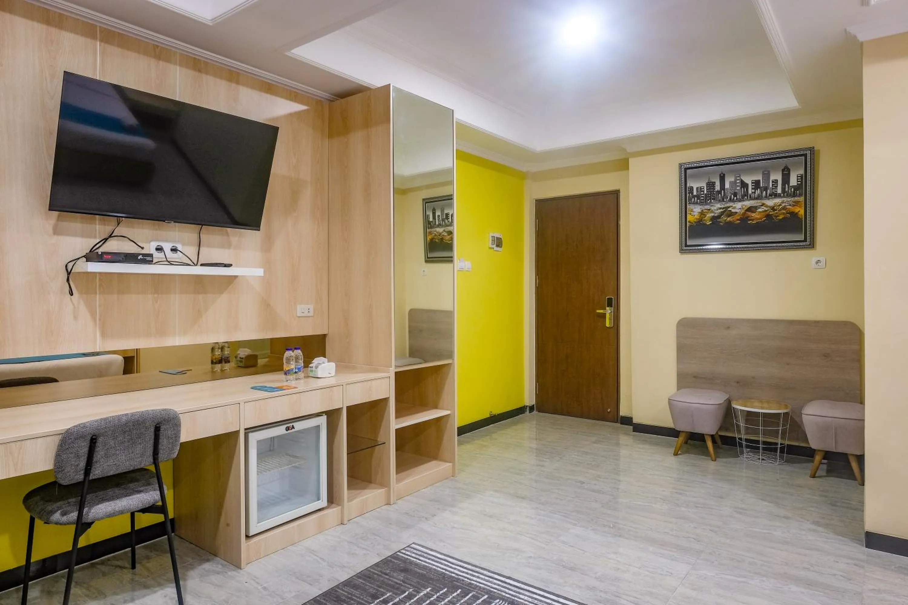 Bedroom in Sans Hotel City Park Medoho Semarang